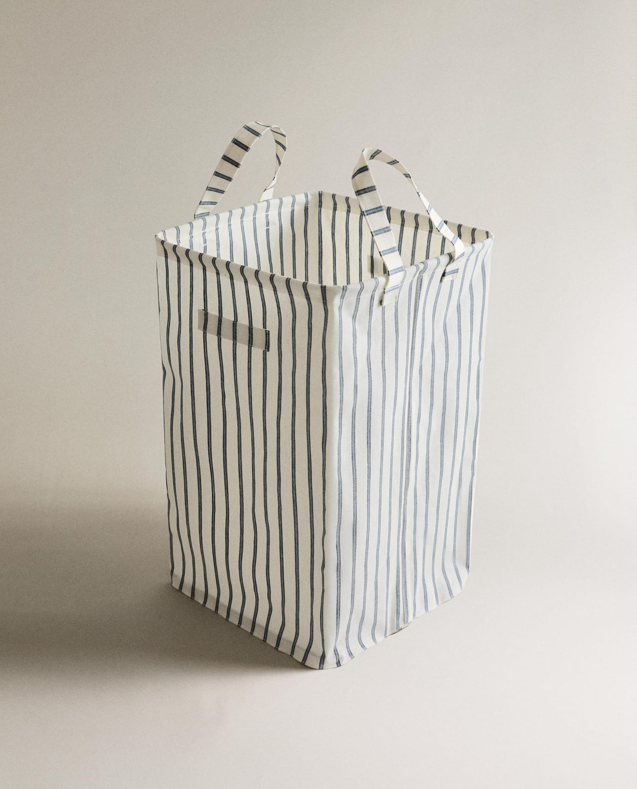 Корзина для хранения ZARA HOME КОРЗИНА ДЛЯ БЕЛЬЯ В ПОЛОСКУ NIEBIESKI 58 x 35 x 35 cm