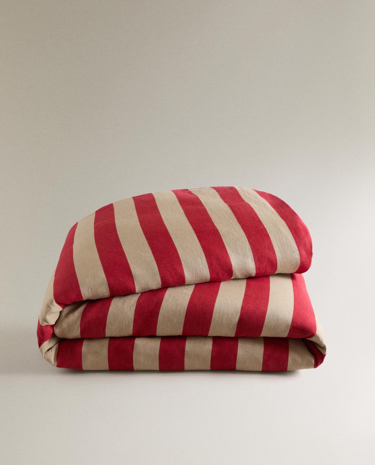 Покрывало ZARA HOME ЛЬНЯНОЕ ПОКРЫВАЛО В ПОЛОСКУ | KATHARINE POLE КРАСНЫЙ 270 x 280 см