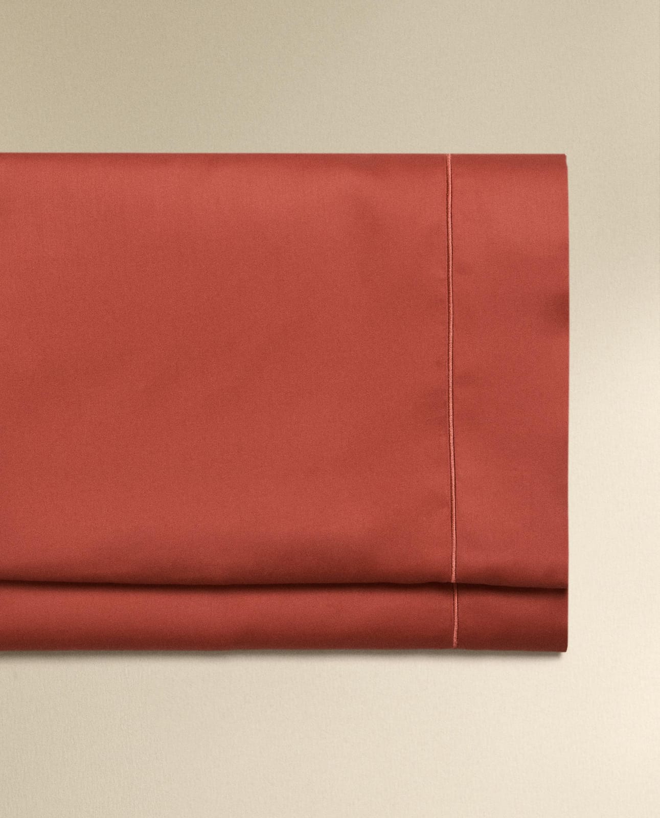 Простыня ZARA HOME из сатина с окантовкой (300 нитей) MALINOWY 210 x 280 см