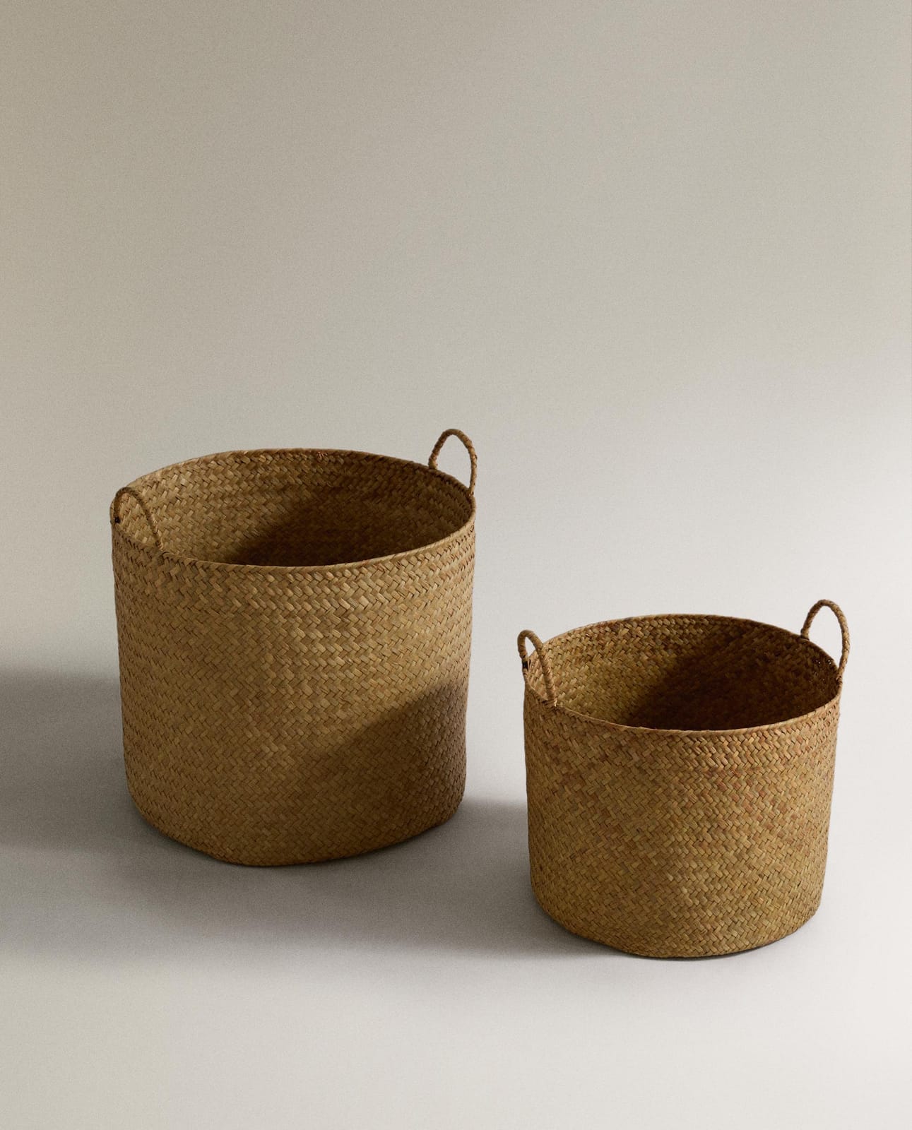Корзина для хранения ZARA HOME круглая корзинка с ручкой светло-бежевый 41 x 36.5 x 36.5 cm