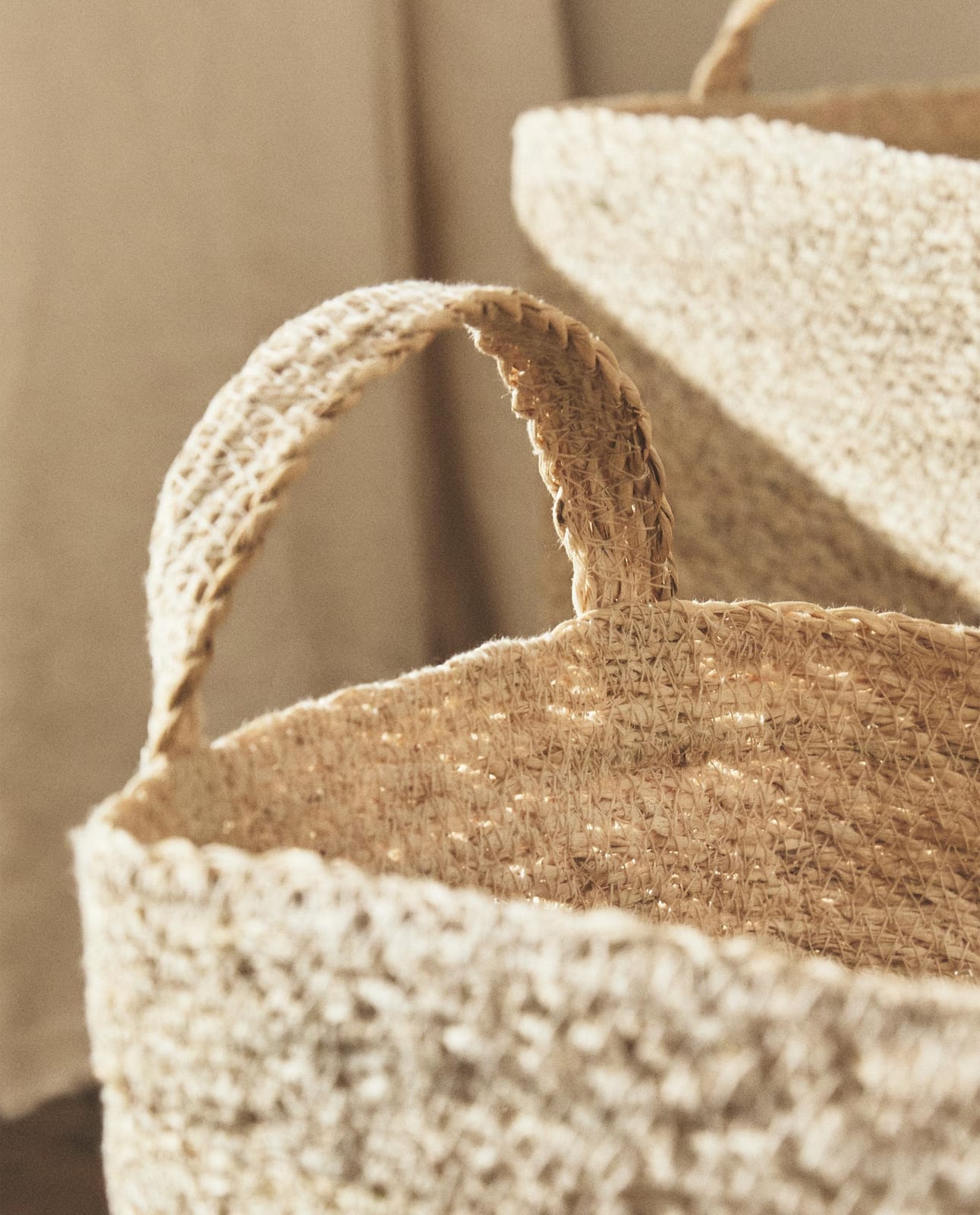ZARA HOME ПРЯМОУГОЛЬНАЯ КОРЗИНА ИЗ МОРСКОЙ ТРАВЫ ракурс 6