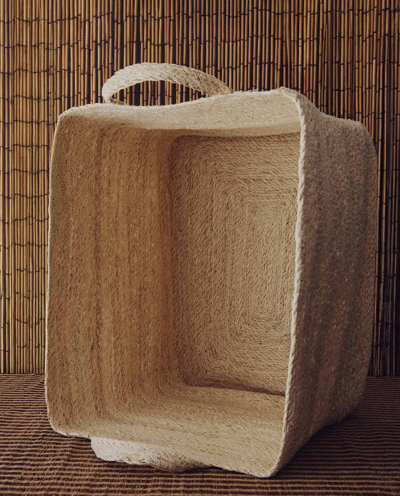 ZARA HOME ПРЯМОУГОЛЬНАЯ КОРЗИНА ИЗ МОРСКОЙ ТРАВЫ ракурс 8
