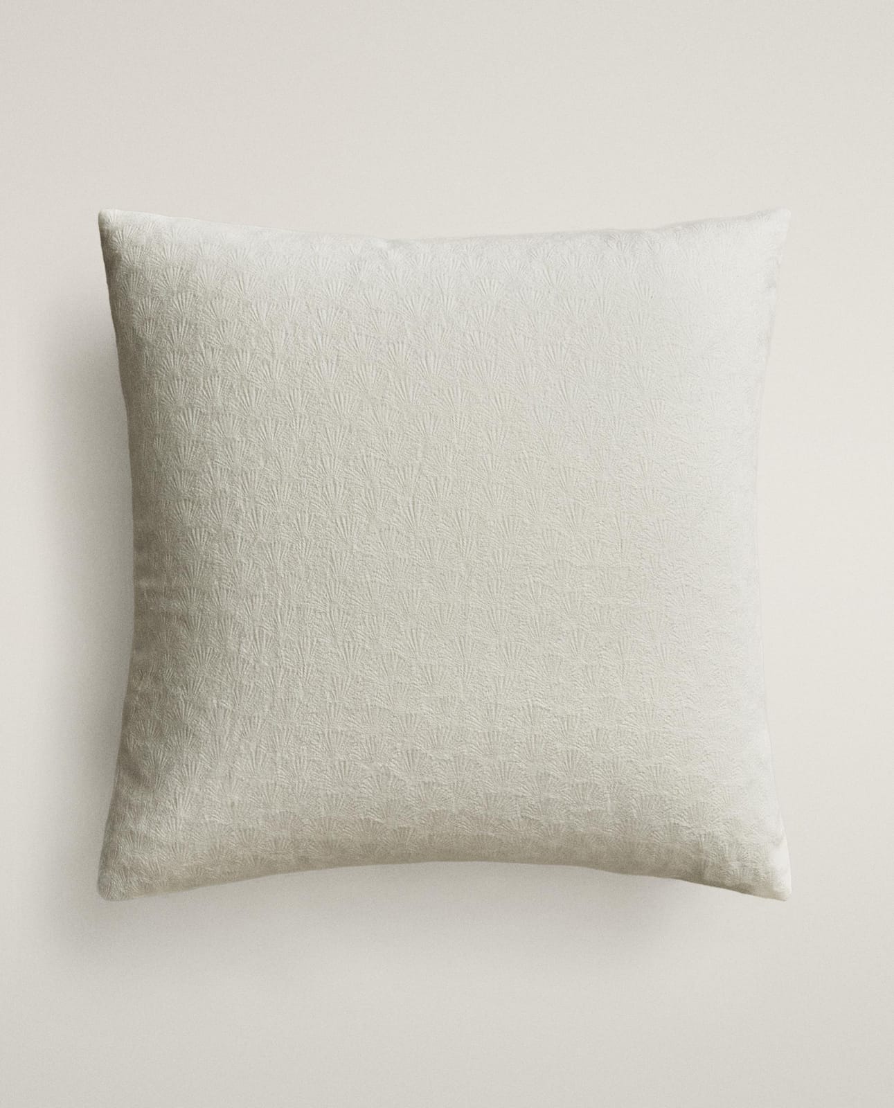 ZARA HOME Хлопковая наволочка на подушку жаккардовая ракурс 5