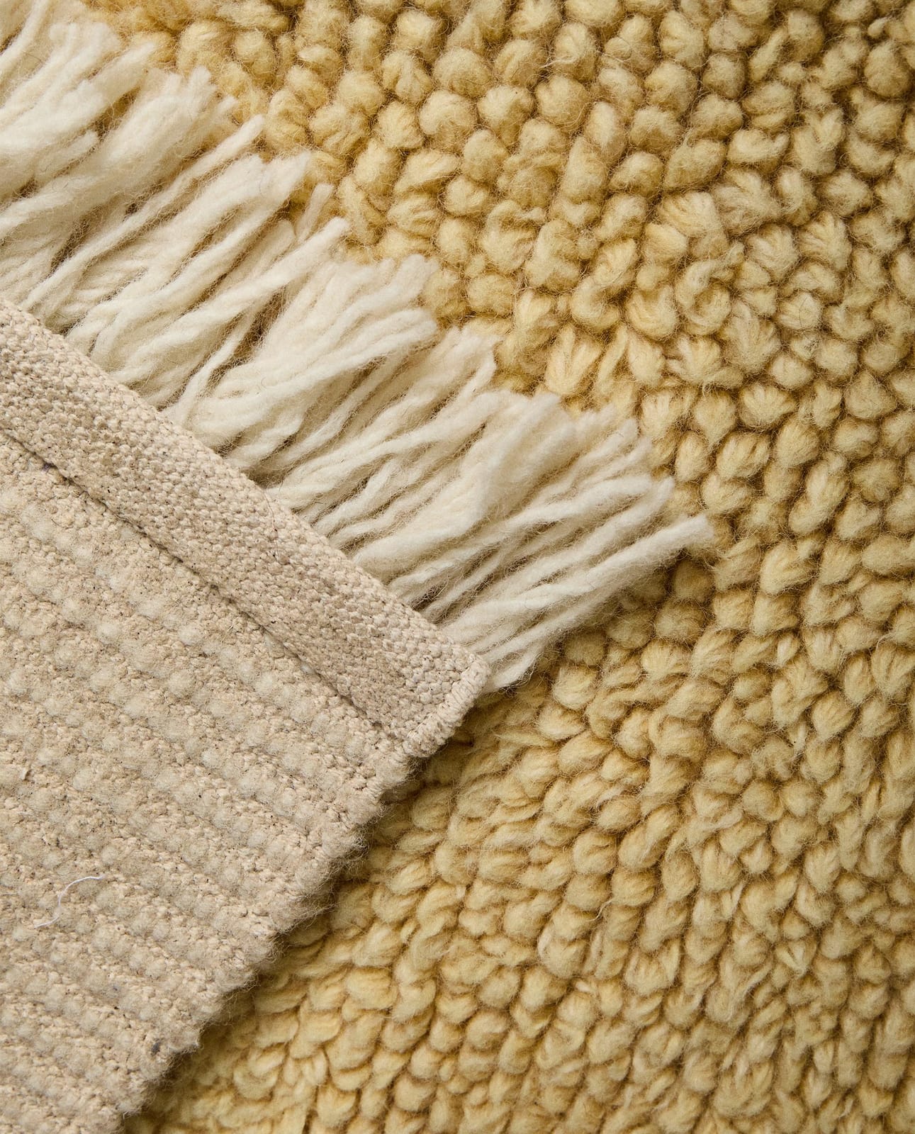ZARA HOME ШЕРСТЯНОЙ КОВЁР ракурс 5