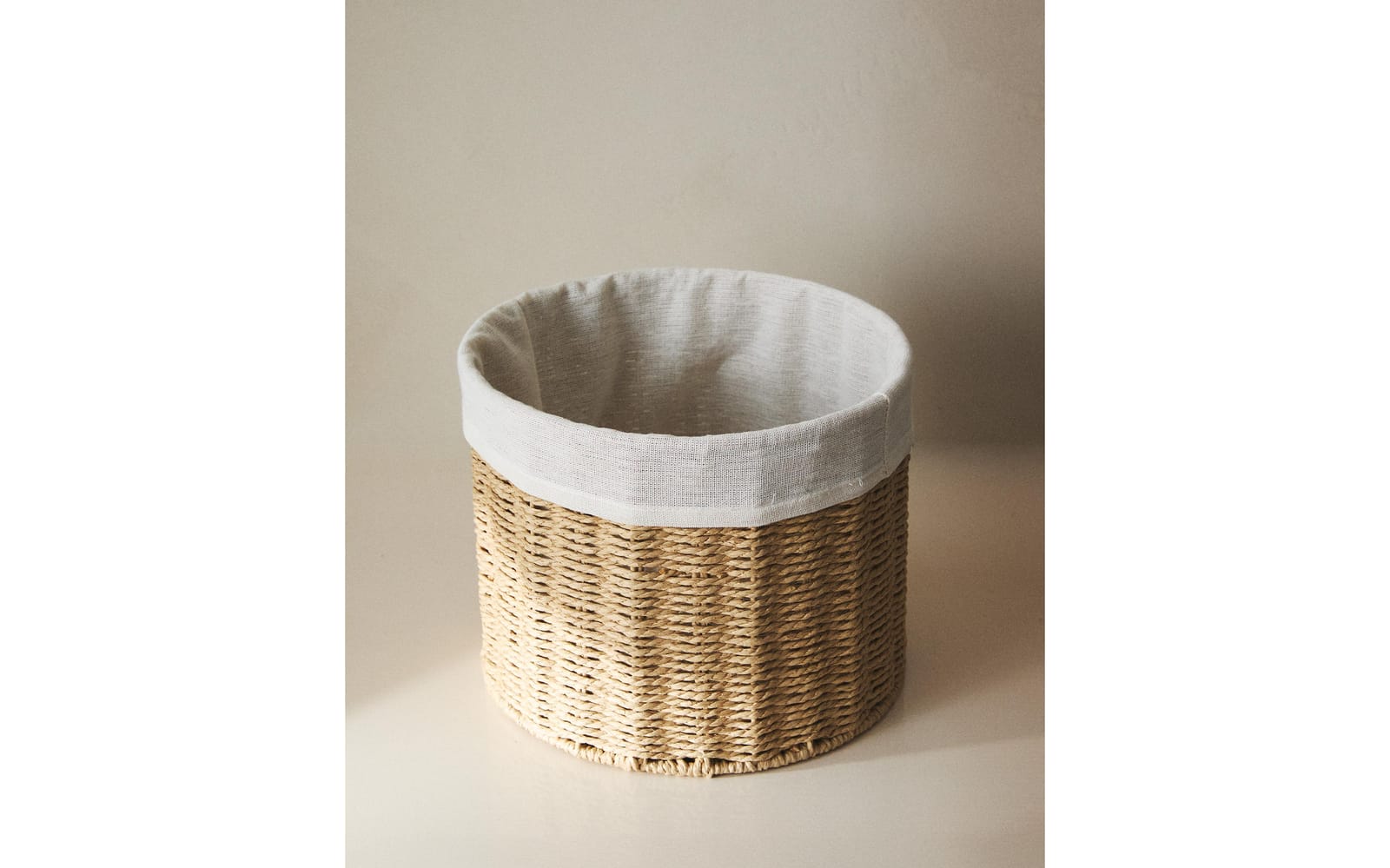 ZARA HOME КРУГЛАЯ КОРЗИНА С ХЛОПКОВОЙ ПОДКЛАДКОЙ ракурс 7