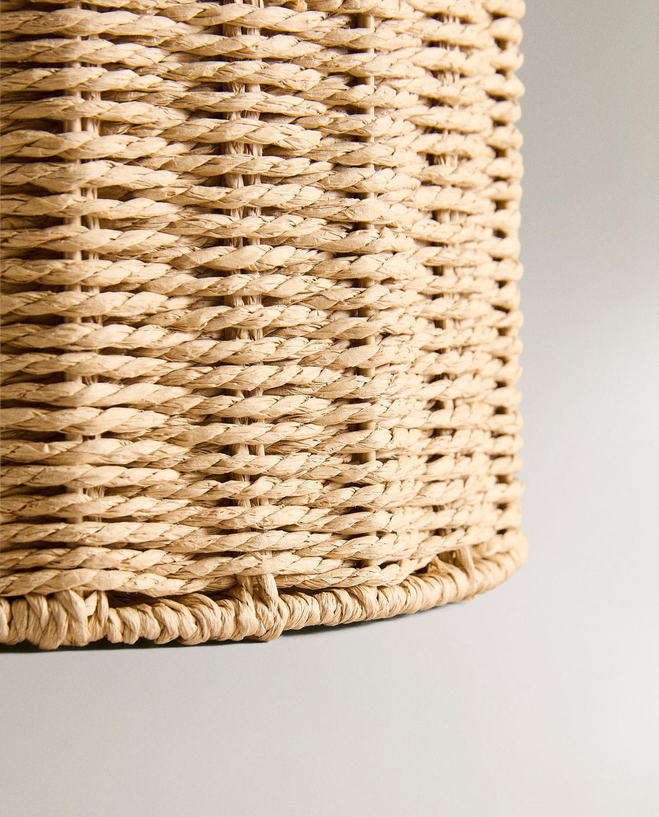 ZARA HOME КРУГЛАЯ КОРЗИНА С ХЛОПКОВОЙ ПОДКЛАДКОЙ ракурс 3