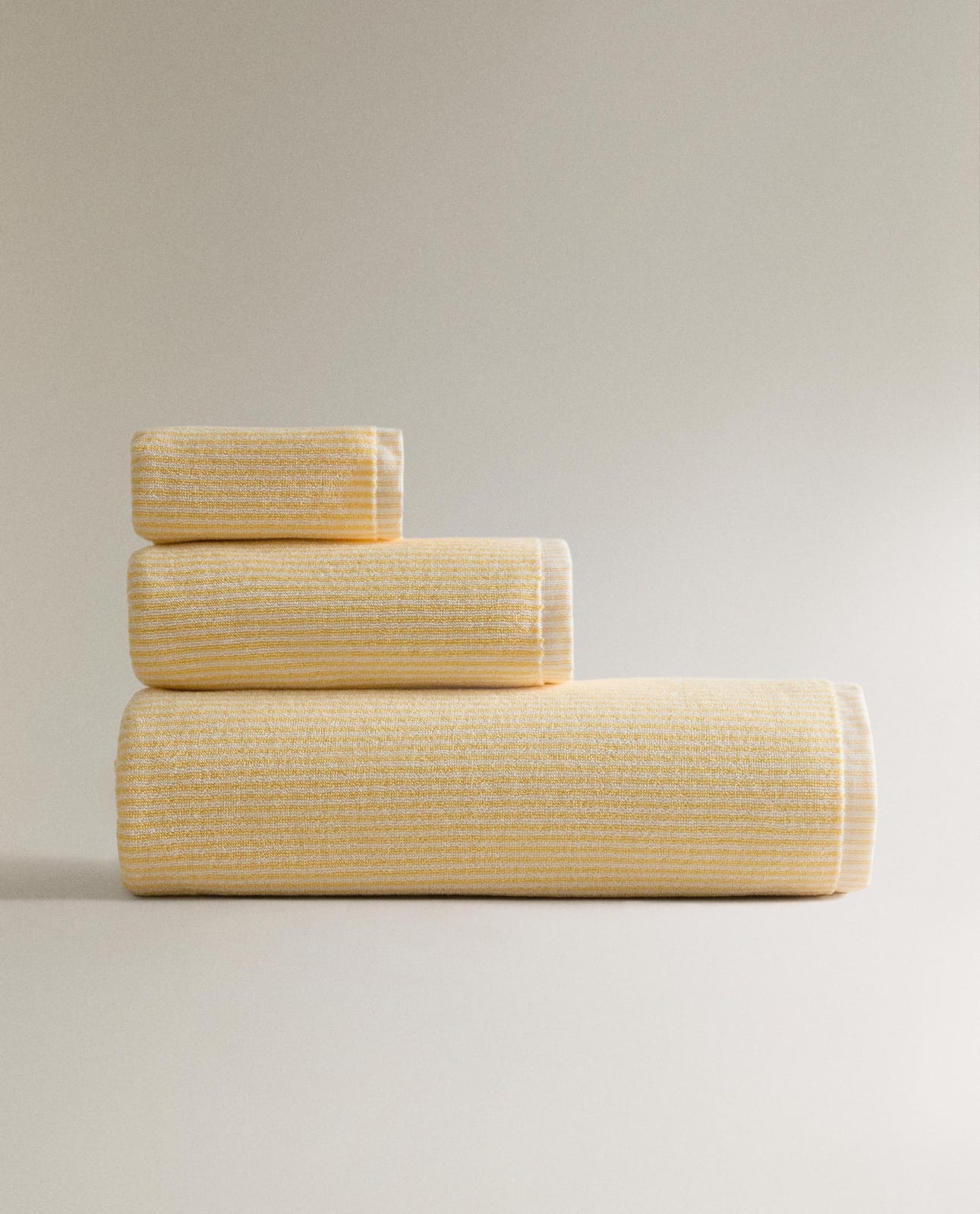 Полотенце для ванной ZARA HOME ХЛОПКОВОЕ БАННОЕ ПОЛОТЕНЦЕ В ПОЛОСКУ ЖЕЛТЫЙ 90 x 150 см