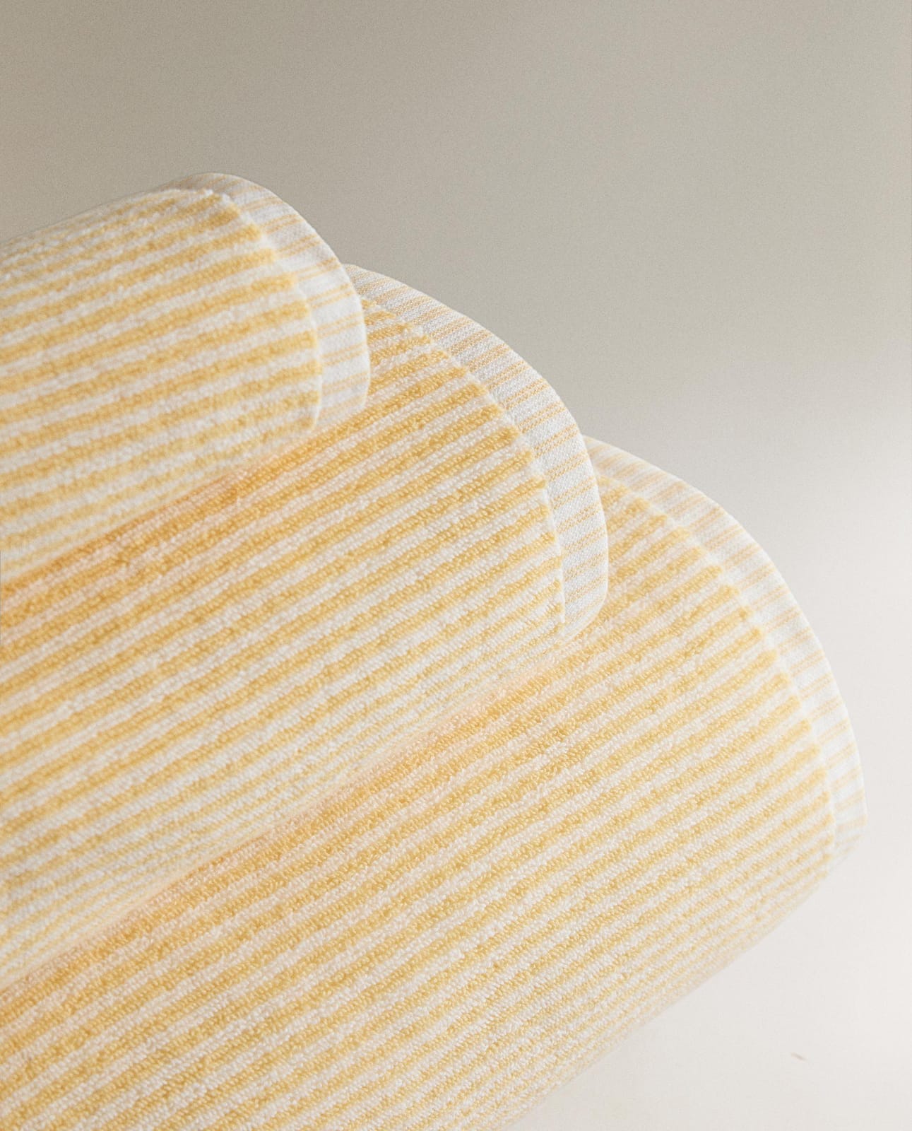 ZARA HOME ХЛОПКОВОЕ БАННОЕ ПОЛОТЕНЦЕ В ПОЛОСКУ ракурс 4