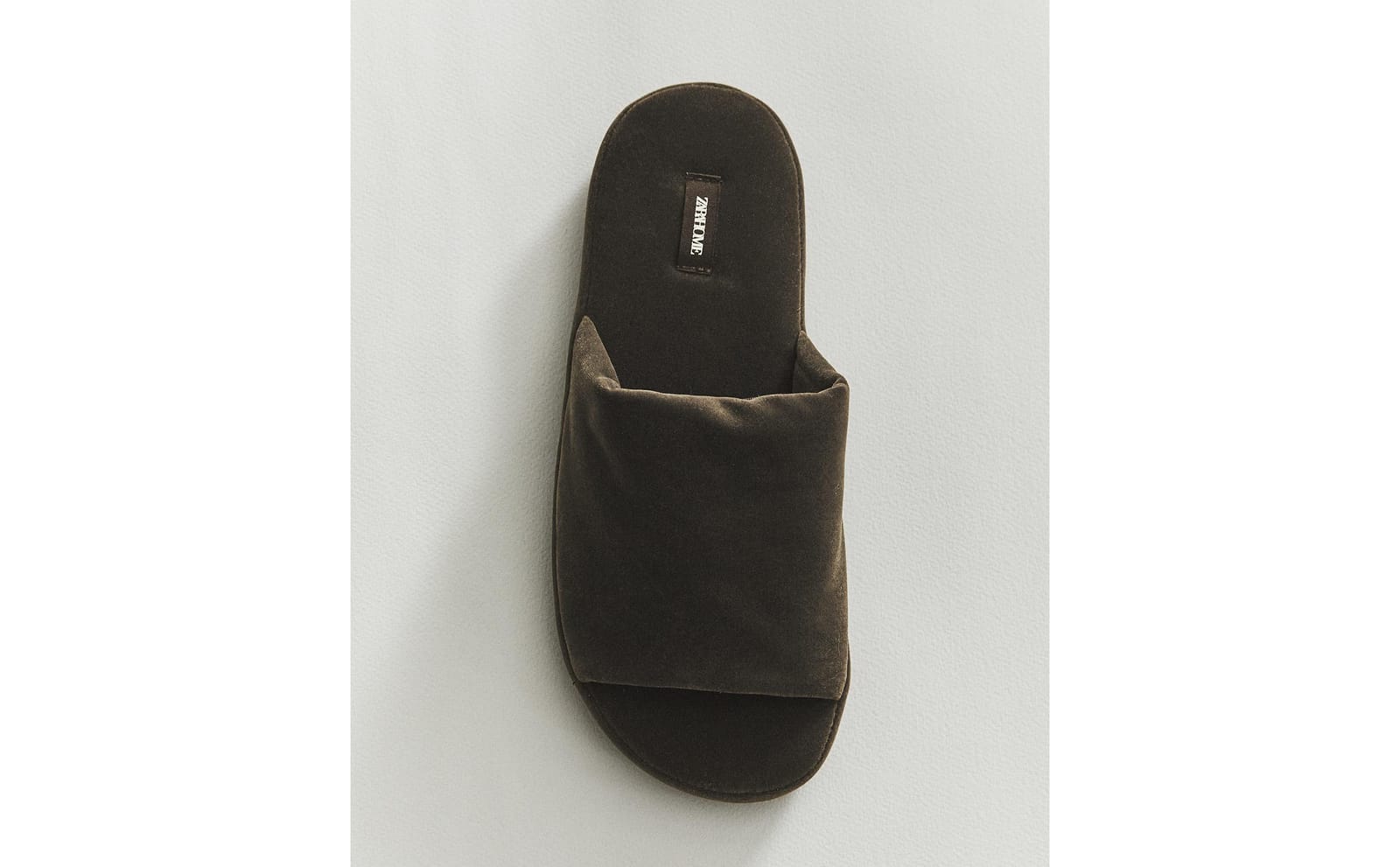 ZARA HOME Шлепанцы на платформе из бархата ракурс 2