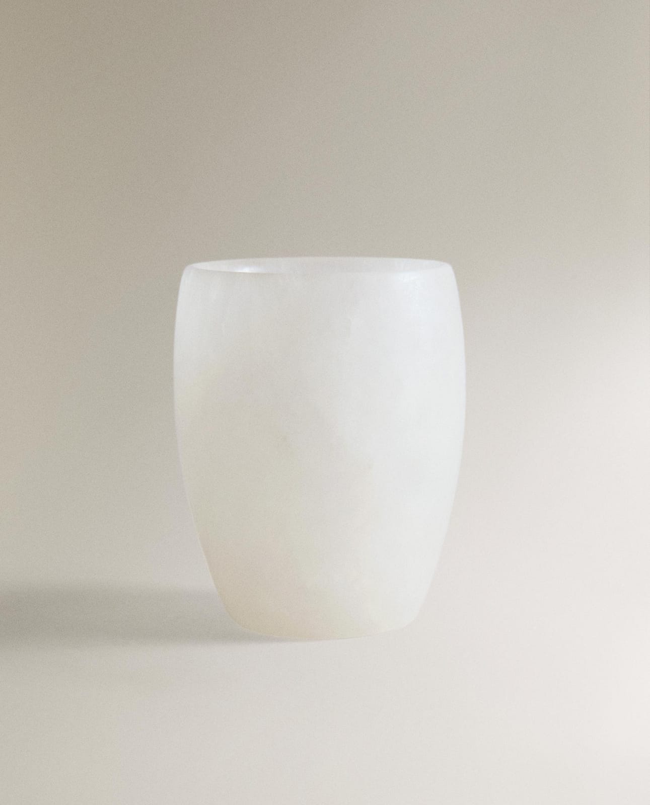 Стакан для зубных щеток ZARA HOME АЛАБАСТРОВЫЙ СТАКАН ДЛЯ ЗУБНЫХ ЩЁТОК БЕЛЫЙ 11 x 9 x 9 см