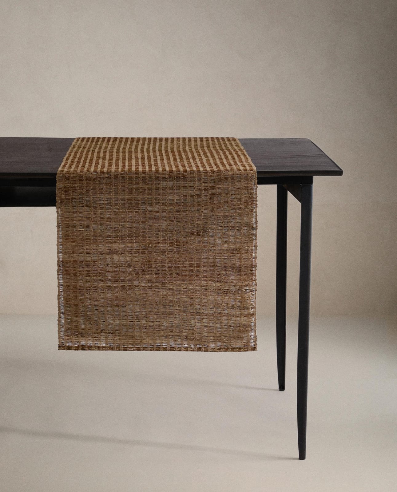 Дорожка для стола ZARA HOME из рамии BRĄZOWY 50 x 160 см