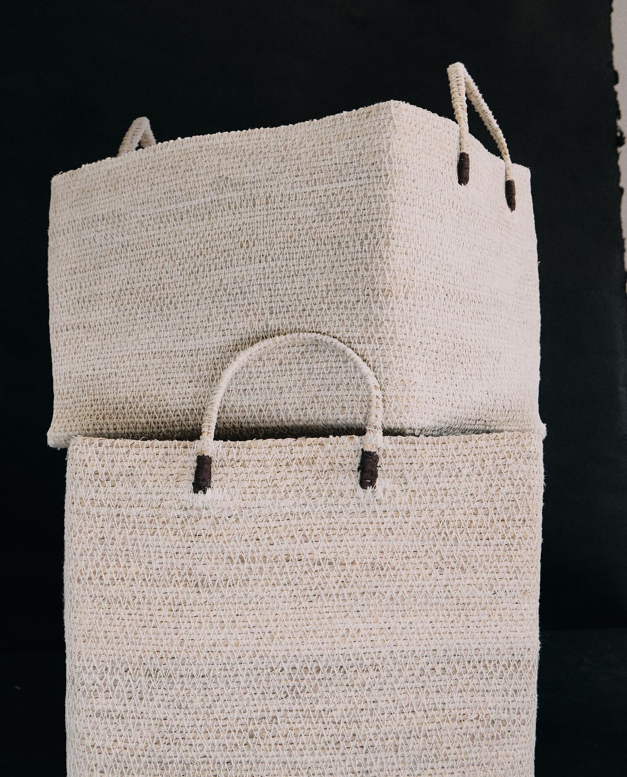 ZARA HOME ПРЯМОУГОЛЬНАЯ КОРЗИНА ИЗ МОРСКОЙ ТРАВЫ ракурс 6