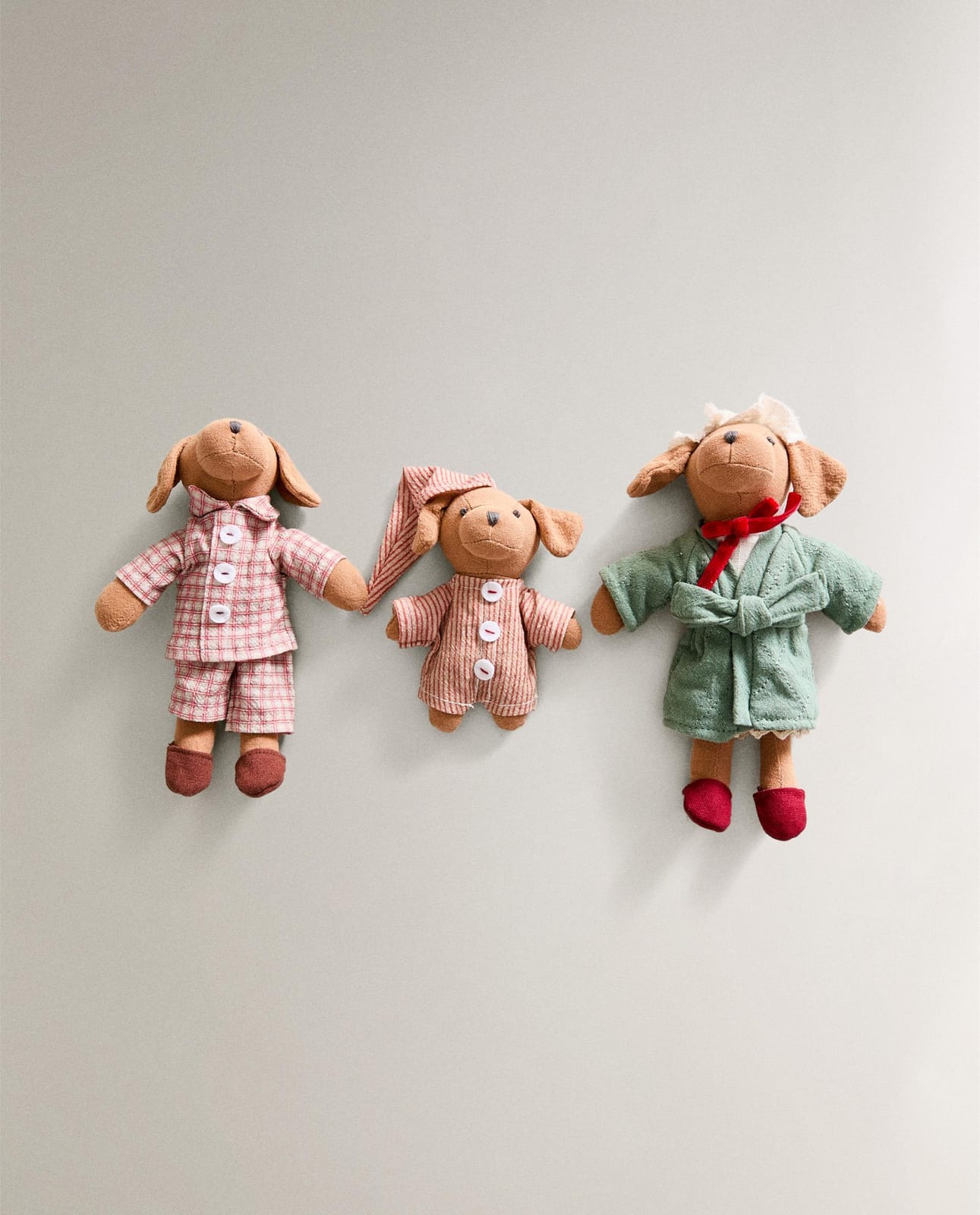 Мягкая игрушка ZARA HOME детский набор плюшевых игрушек: собачья семья (набор 3 шт.) WIELOKOLOROWY 25 x 23 x 5 cm