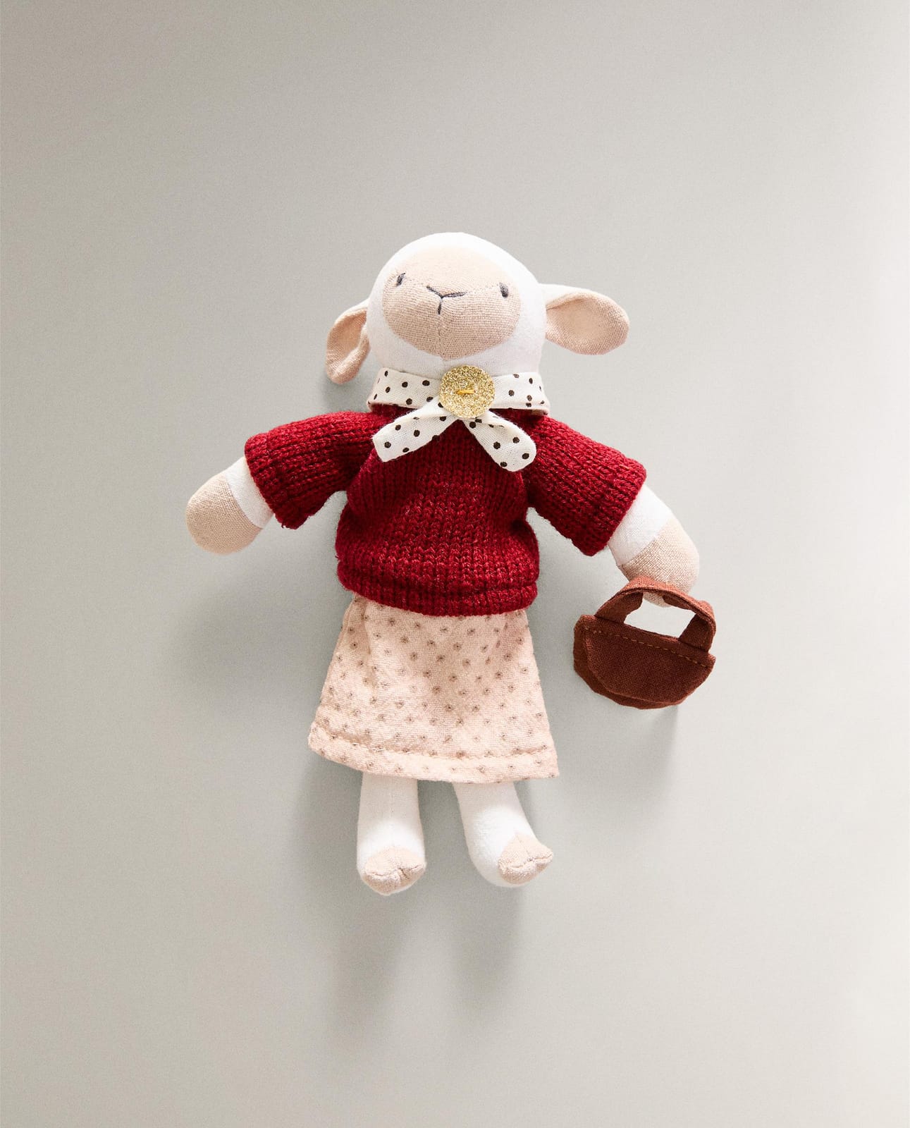 ZARA HOME КОМПЛЕКТ МЯГКИХ ИГРУШЕК ДЛЯ ДЕТЕЙ СЕМЬЯ ОВЕЦ (КОМПЛЕКТ 3 ШТ.) ракурс 2