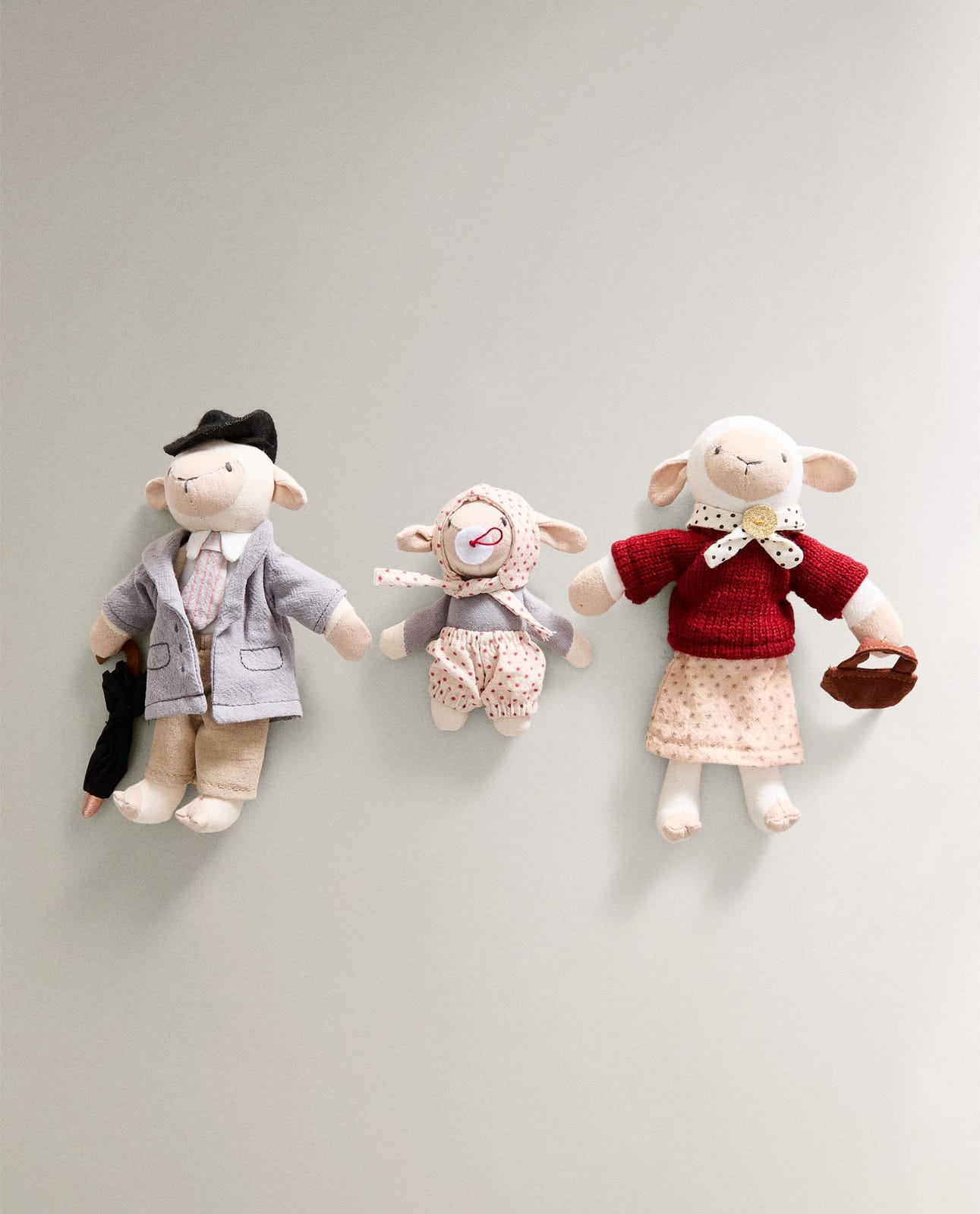 Мягкая игрушка ZARA HOME набор детских плюшевых игрушек семья овец (набор 3 шт.) WIELOKOLOROWY 25 x 23 x 5 cm