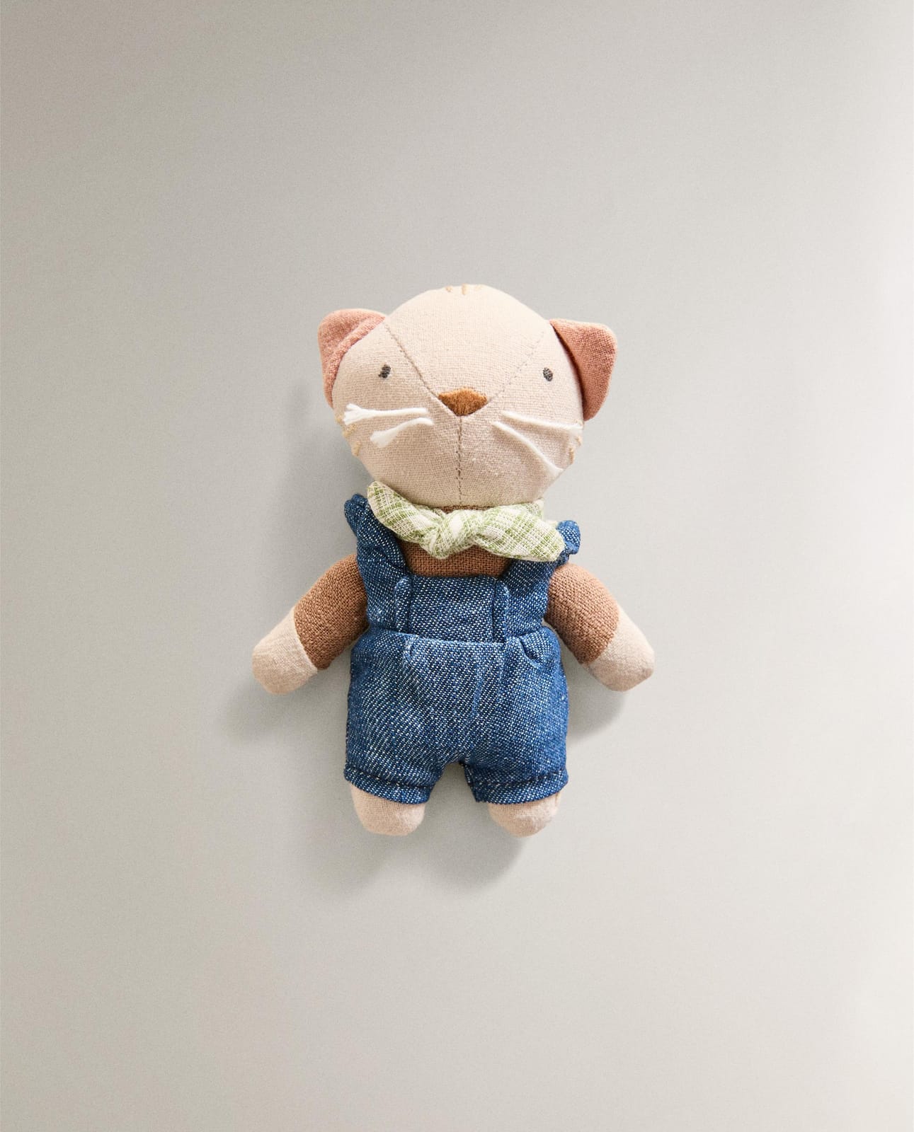 ZARA HOME КОМПЛЕКТ ДЕТСКИХ МАСКОТОК КОШАЧЬЯ СЕМЬЯ (3 ШТ.) ракурс 7