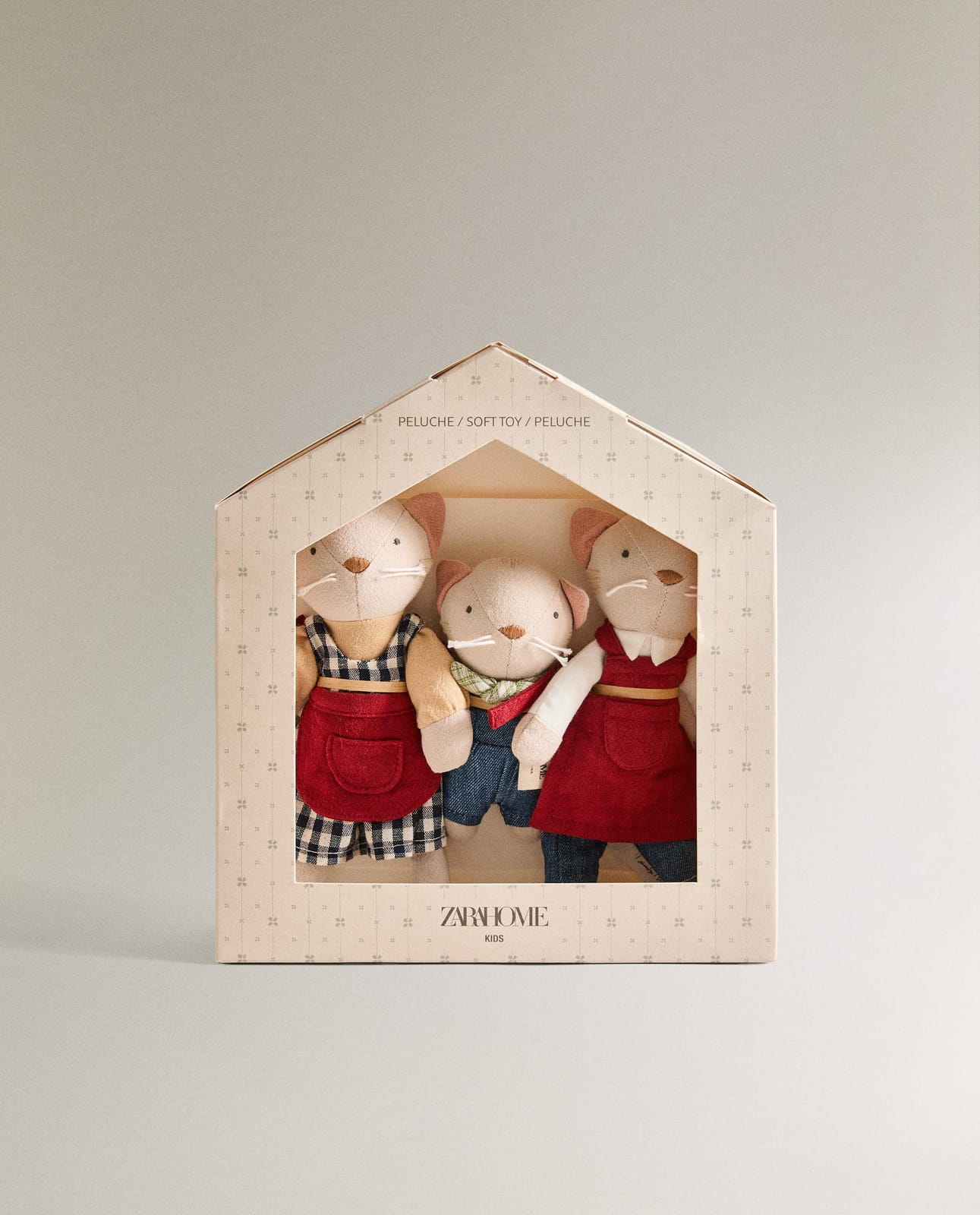ZARA HOME КОМПЛЕКТ ДЕТСКИХ МАСКОТОК КОШАЧЬЯ СЕМЬЯ (3 ШТ.) ракурс 8