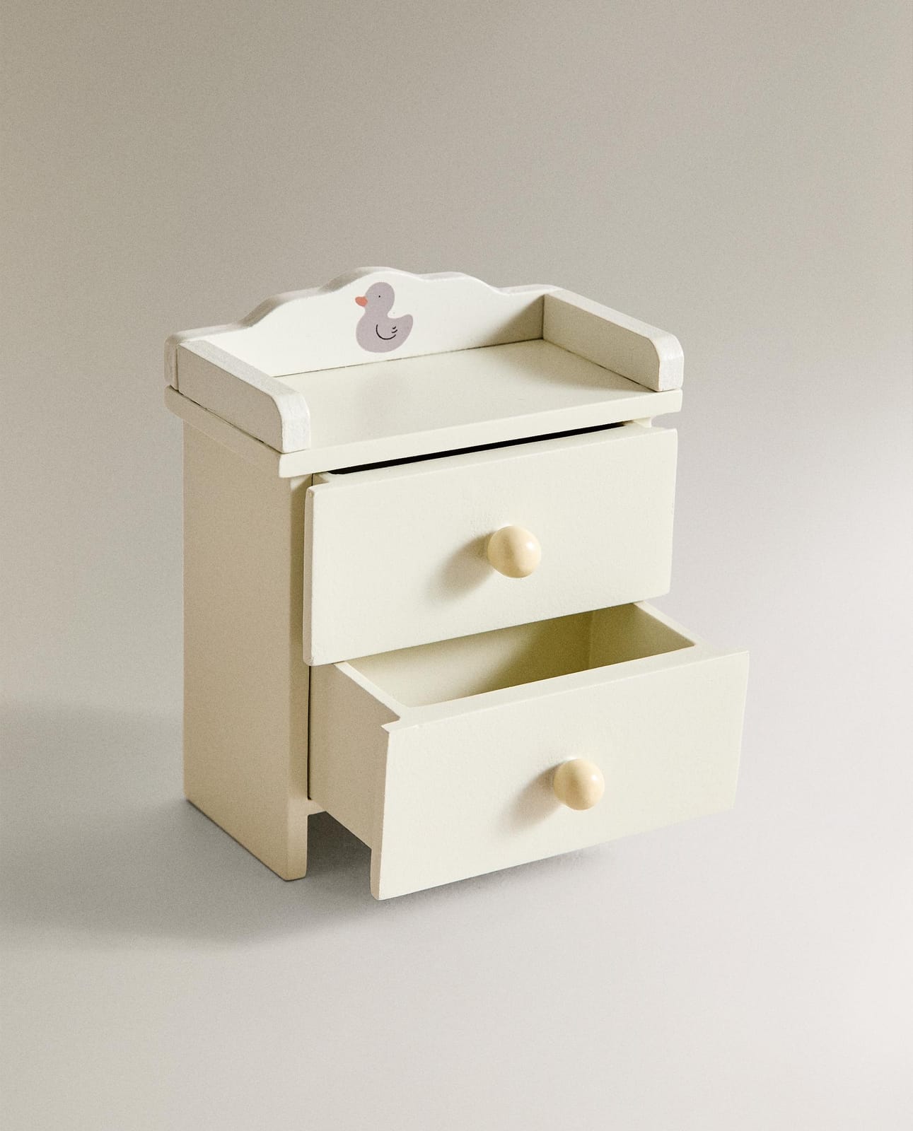 ZARA HOME ИГРУШЕЧНЫЙ КОМПЛЕКТ ДЛЯ ДЕТСКОЙ КОМНАТЫ В КУКОЛЬНОМ ДОМИКЕ ракурс 4