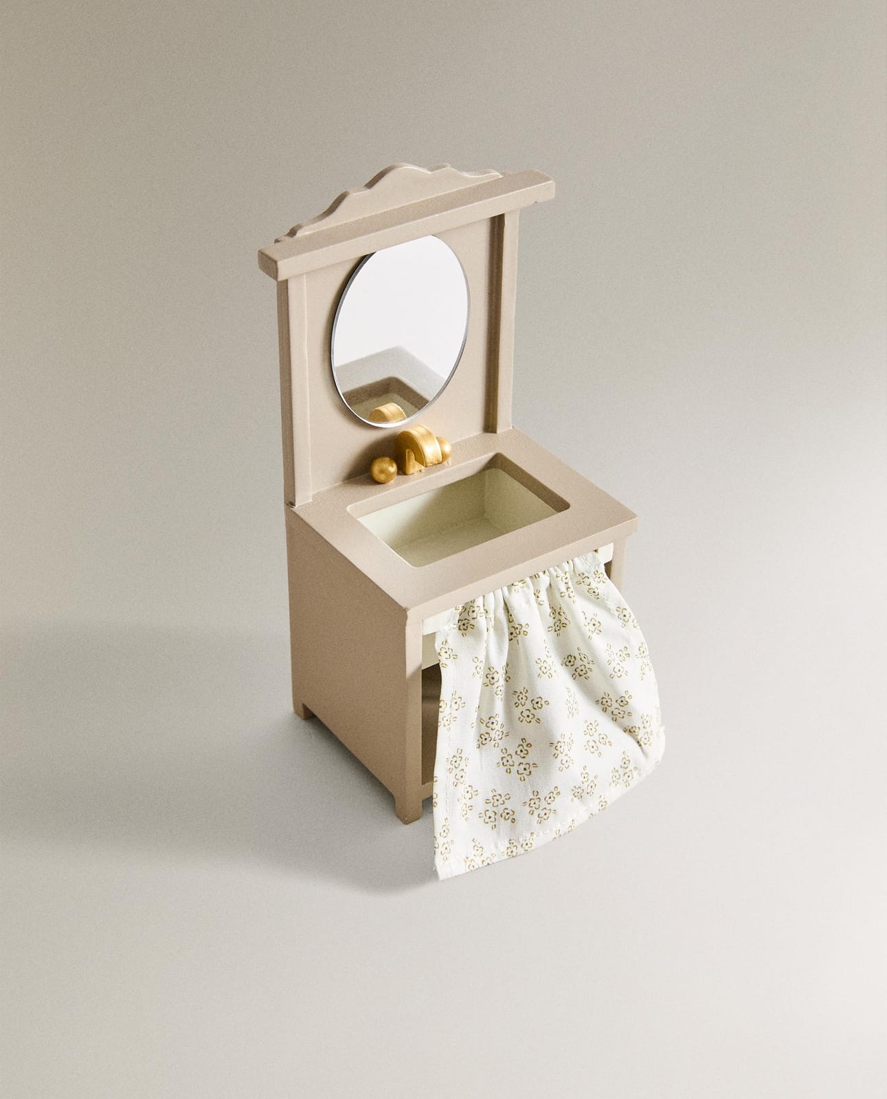 ZARA HOME КОМПЛЕКТ ИГРУШЕЧНЫХ ВАННЫХ АКСЕССУАРОВ ДЛЯ ДЕТЕЙ ДЛЯ КУКОЛЬНОГО ДОМИКА ракурс 9