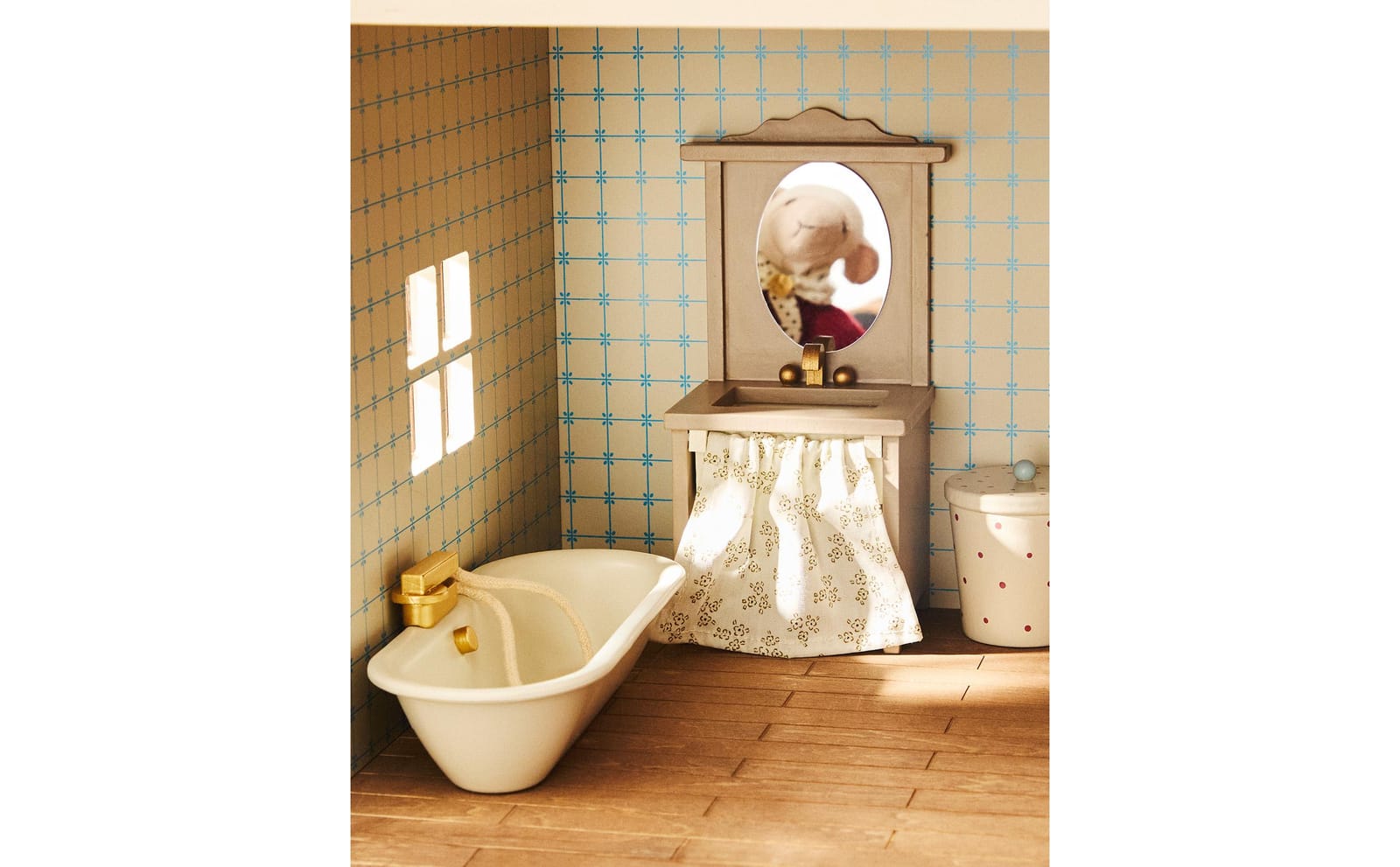 ZARA HOME КОМПЛЕКТ ИГРУШЕЧНЫХ ВАННЫХ АКСЕССУАРОВ ДЛЯ ДЕТЕЙ ДЛЯ КУКОЛЬНОГО ДОМИКА ракурс 10