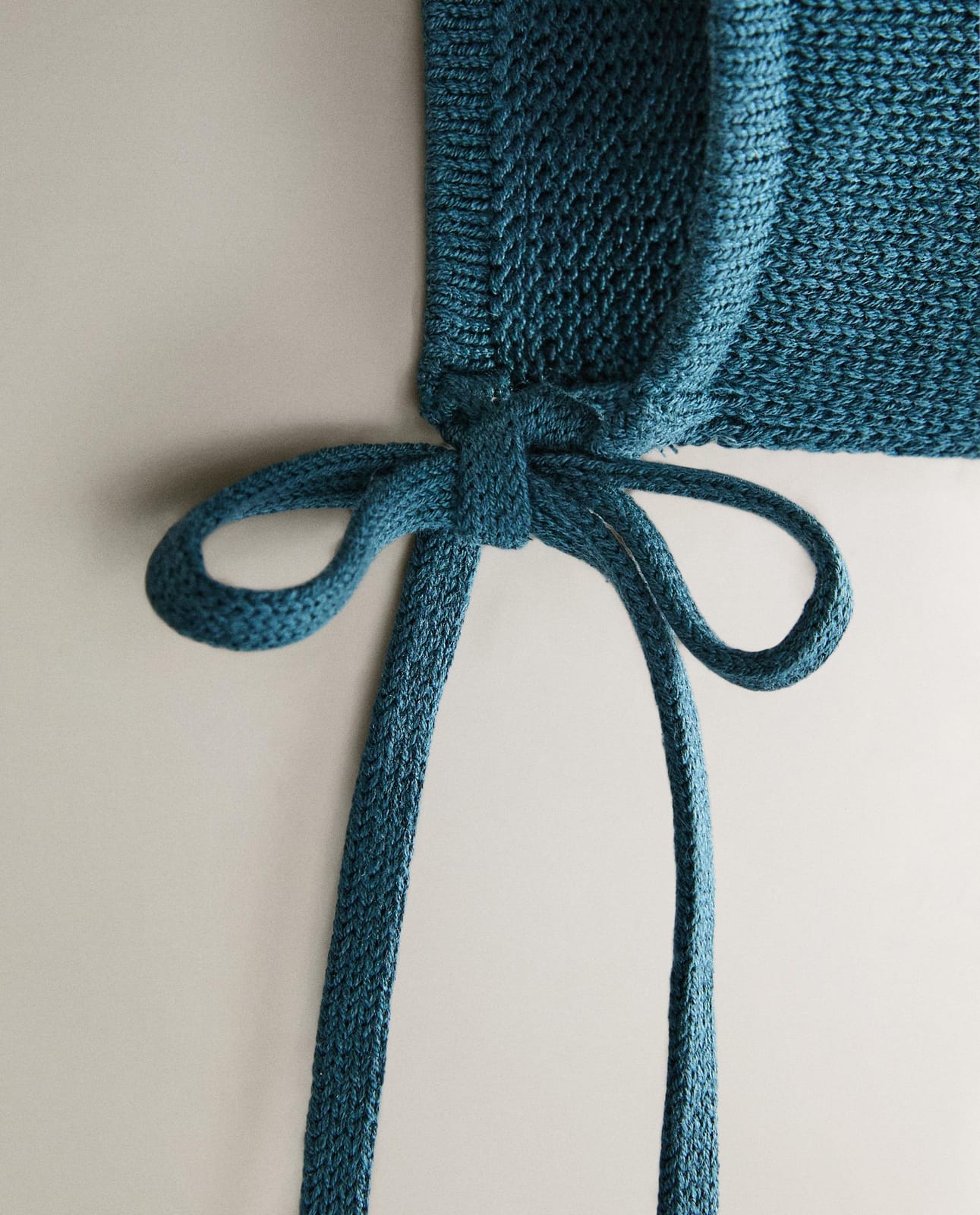 ZARA HOME ТРИКОТАЖНЫЙ КАПЮШОН ДЛЯ МЛАДЕНЦЕВ ракурс 5
