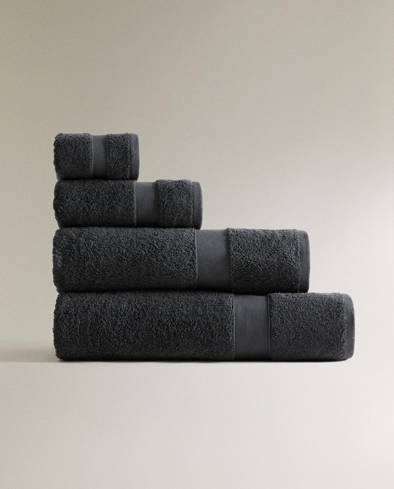 Полотенце для ванной ZARA HOME премиум банное полотенце из хлопка (600 г/м²) SZARY 70 x 140 см