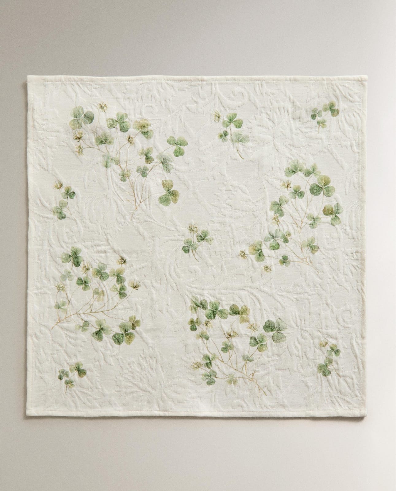 ZARA HOME ЖАКАРДОВЫЕ САЛФЕТКИ С КЛЕВЕРОМ (КОМПЛЕКТ 2 ШТ.) ракурс 7