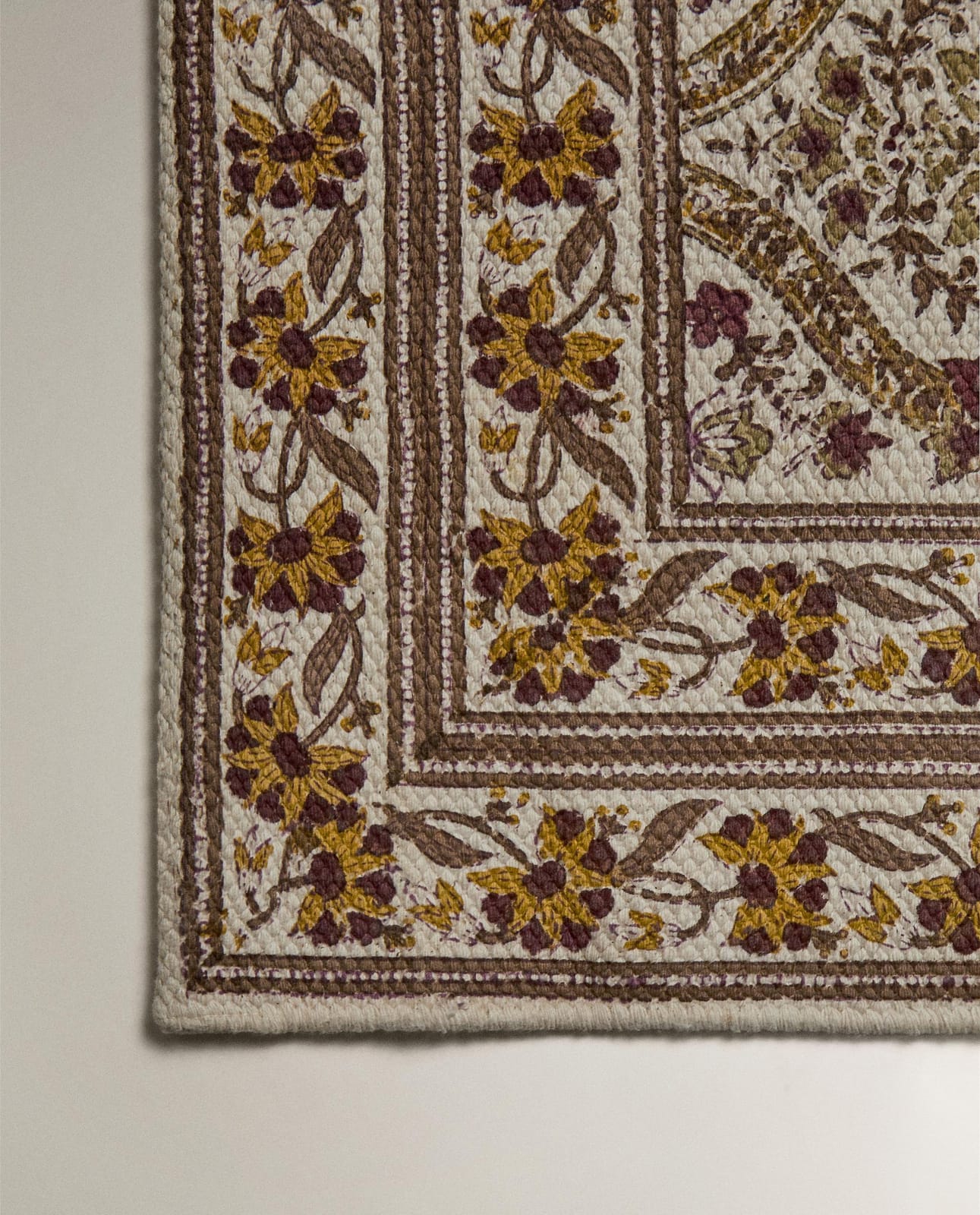 ZARA HOME ХЛОПКОВЫЙ КОВЁР УЗОР ПЕЙСЛИ ракурс 4