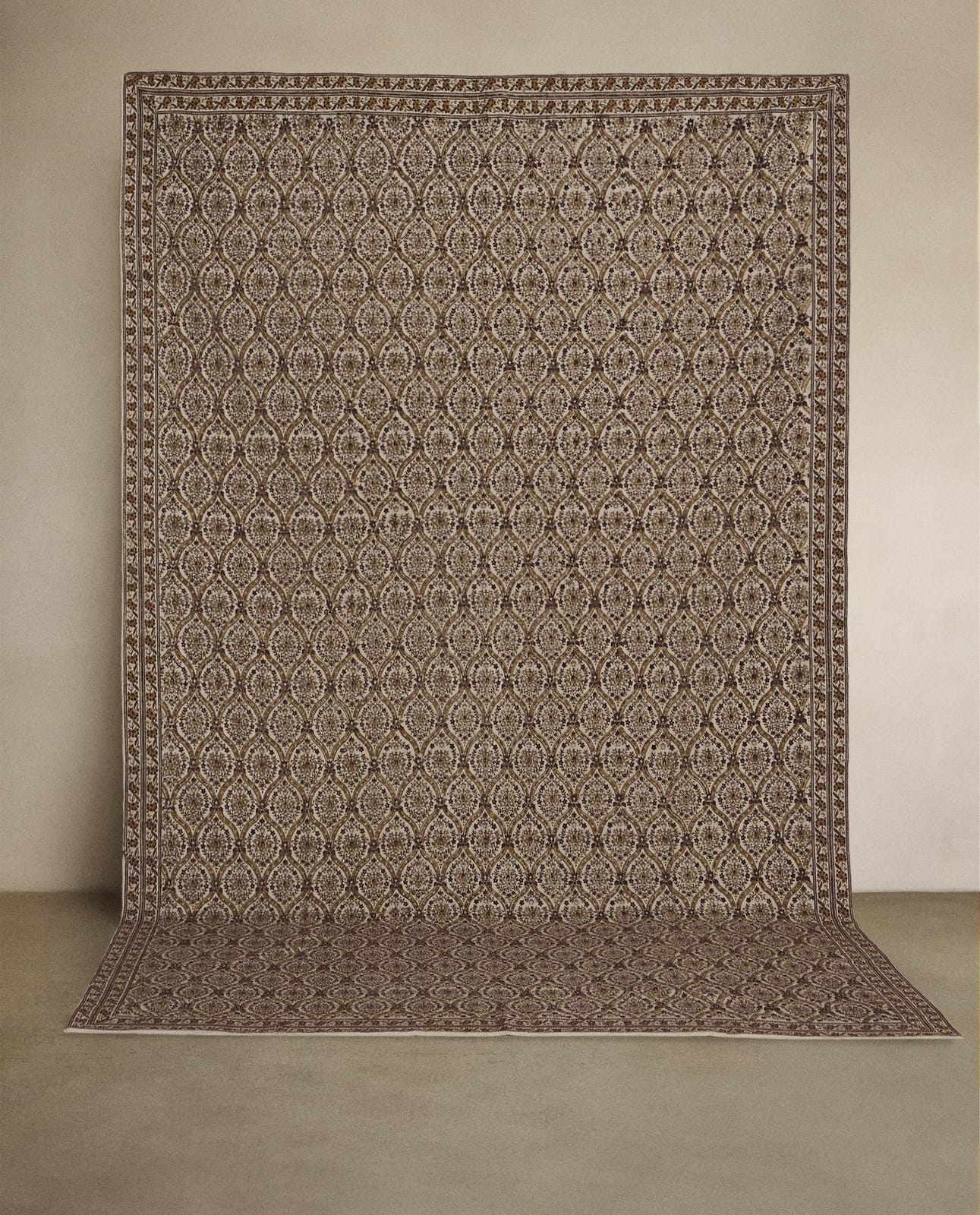 ZARA HOME ХЛОПКОВЫЙ КОВЁР УЗОР ПЕЙСЛИ ракурс 6