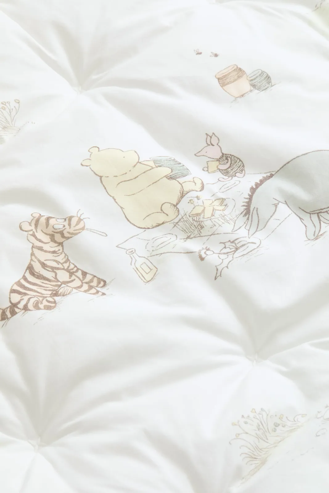 Хлопковый детский коврик H&M - с персонажами из Винни-Пуха (Winnie the Pooh Disney), размер 100 см, цвет светло-зеленый - 1328478001