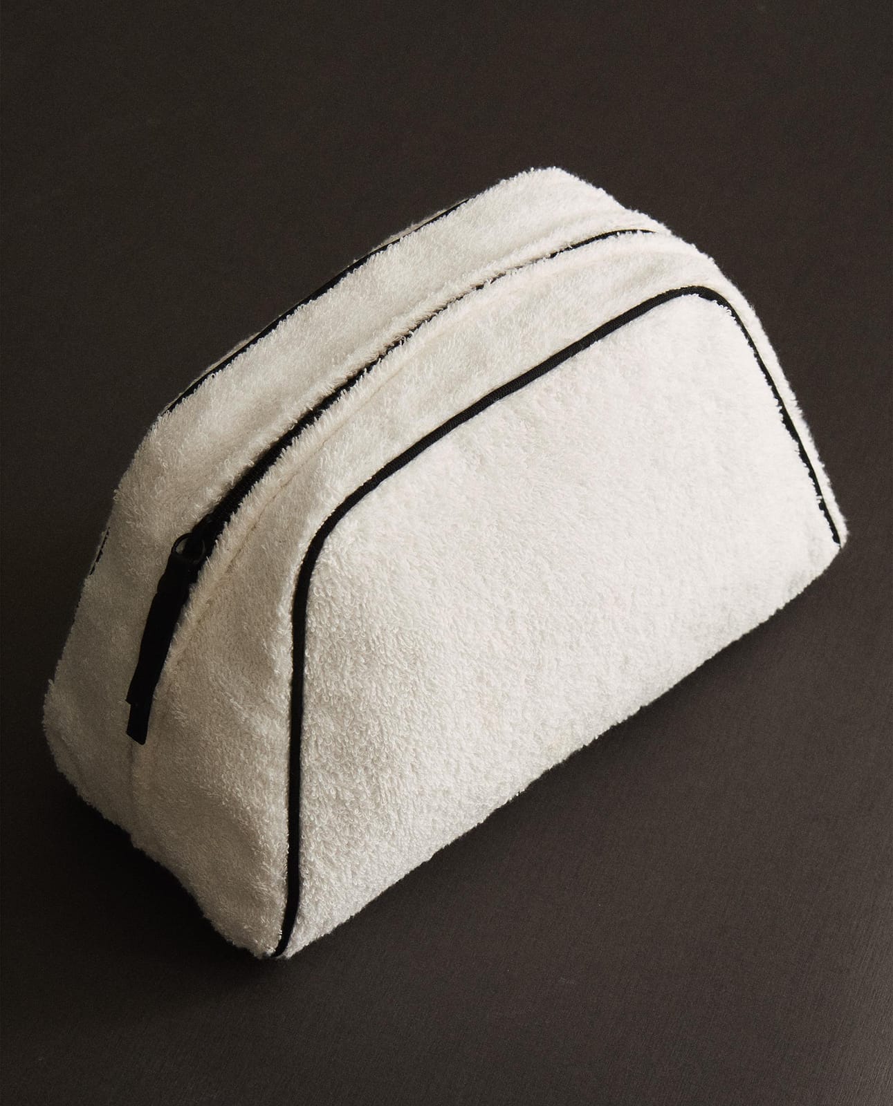 ZARA HOME КОСМЕТИЧКА ИЗ МАХРОВОЙ ТКАНИ С ОТДЕЛКОЙ ракурс 2