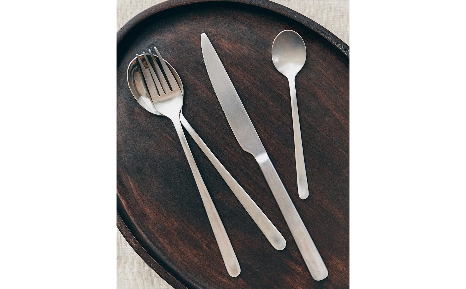 ZARA HOME 4-ЧАСТНЫЙ КОМПЛЕКТ СТОЛОВЫХ ПРИБОРОВ ИЗ МАТОВОЙ СТАЛИ ракурс 2