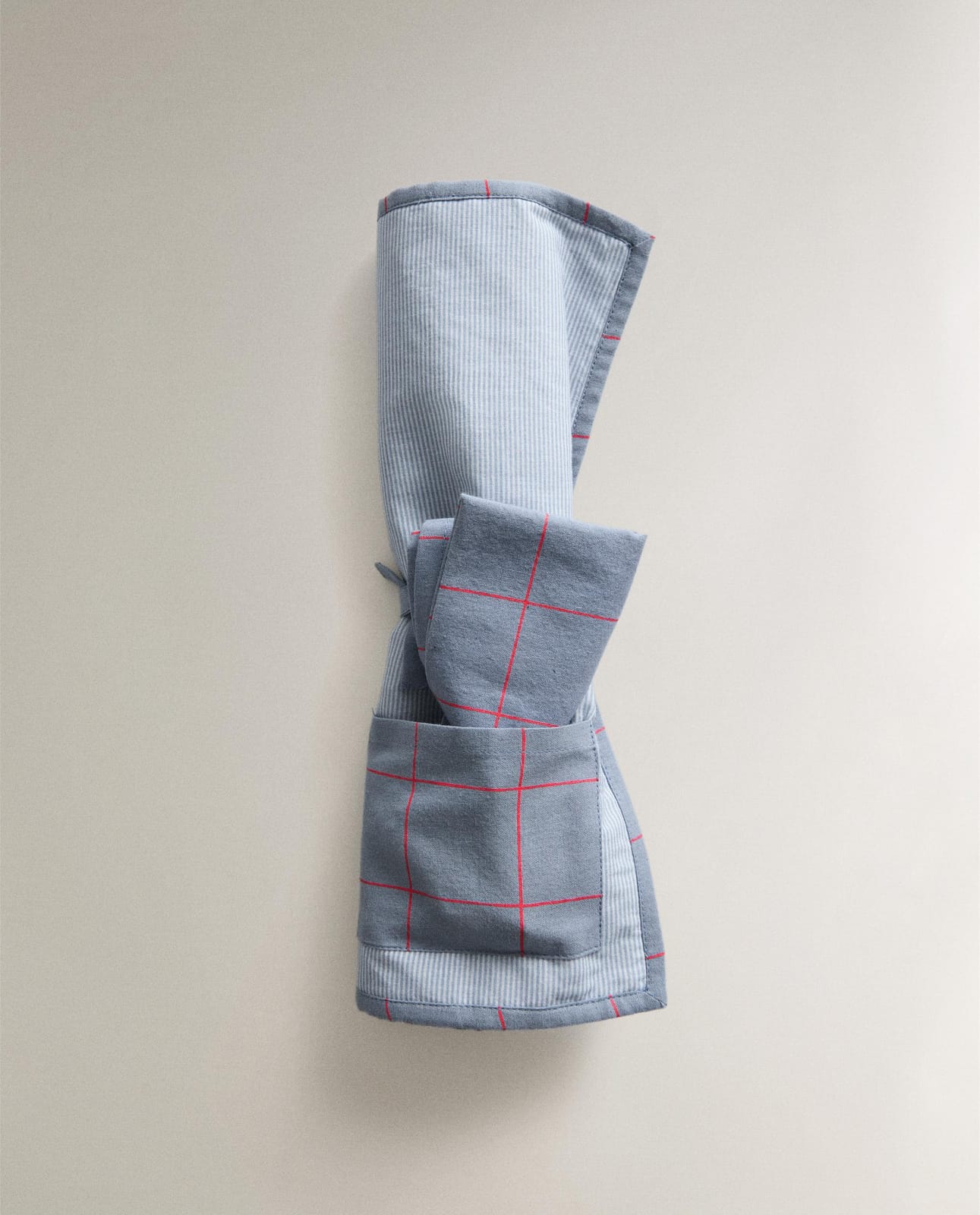 ZARA HOME ПОДСТАВКА ПОД ТАРЕЛКУ И САЛФЕТКА С МЫШКОЙ ракурс 3