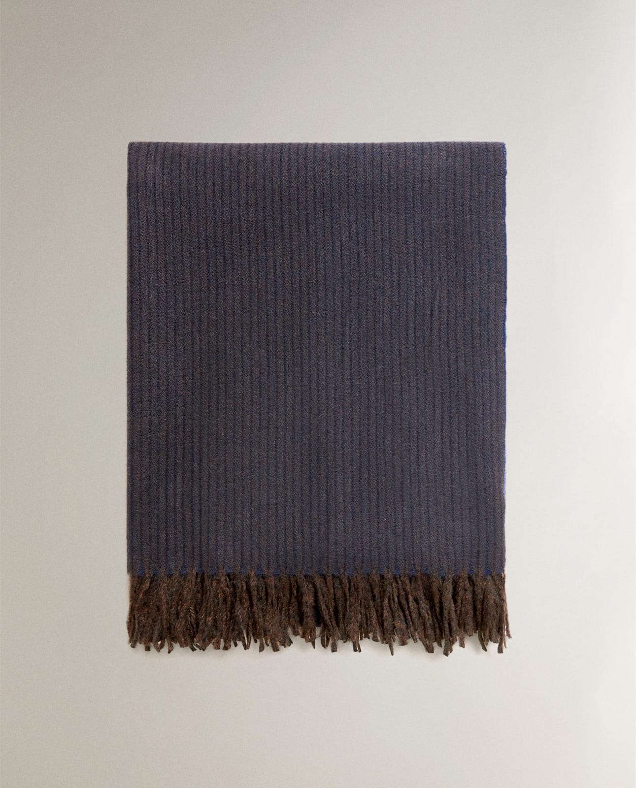 ZARA HOME ПЛЕД В ПОЛОСКУ С БАХРОМОЙ ракурс 4