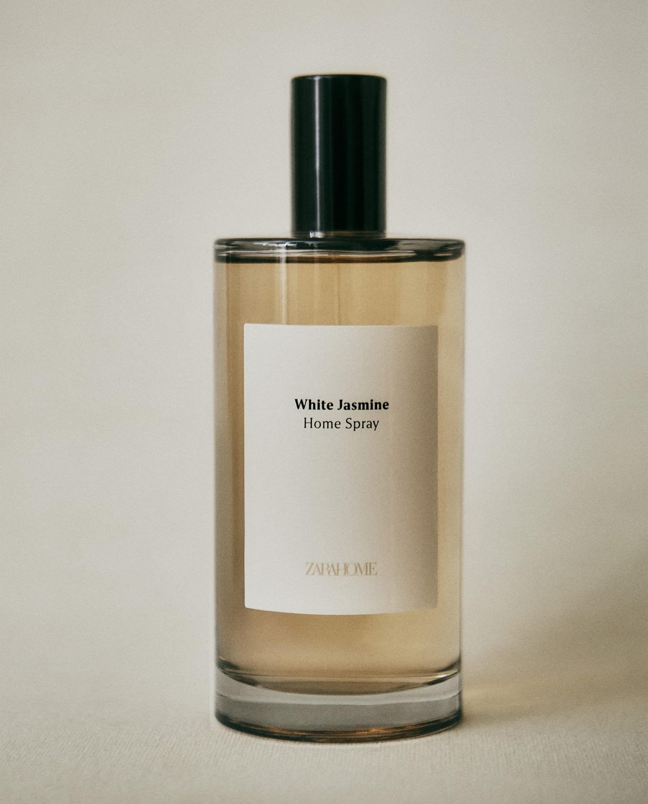 ZARA HOME (200 МЛ) АРОМАТИЧЕСКИЙ СПРЕЙ WHITE JASMINE ракурс 2