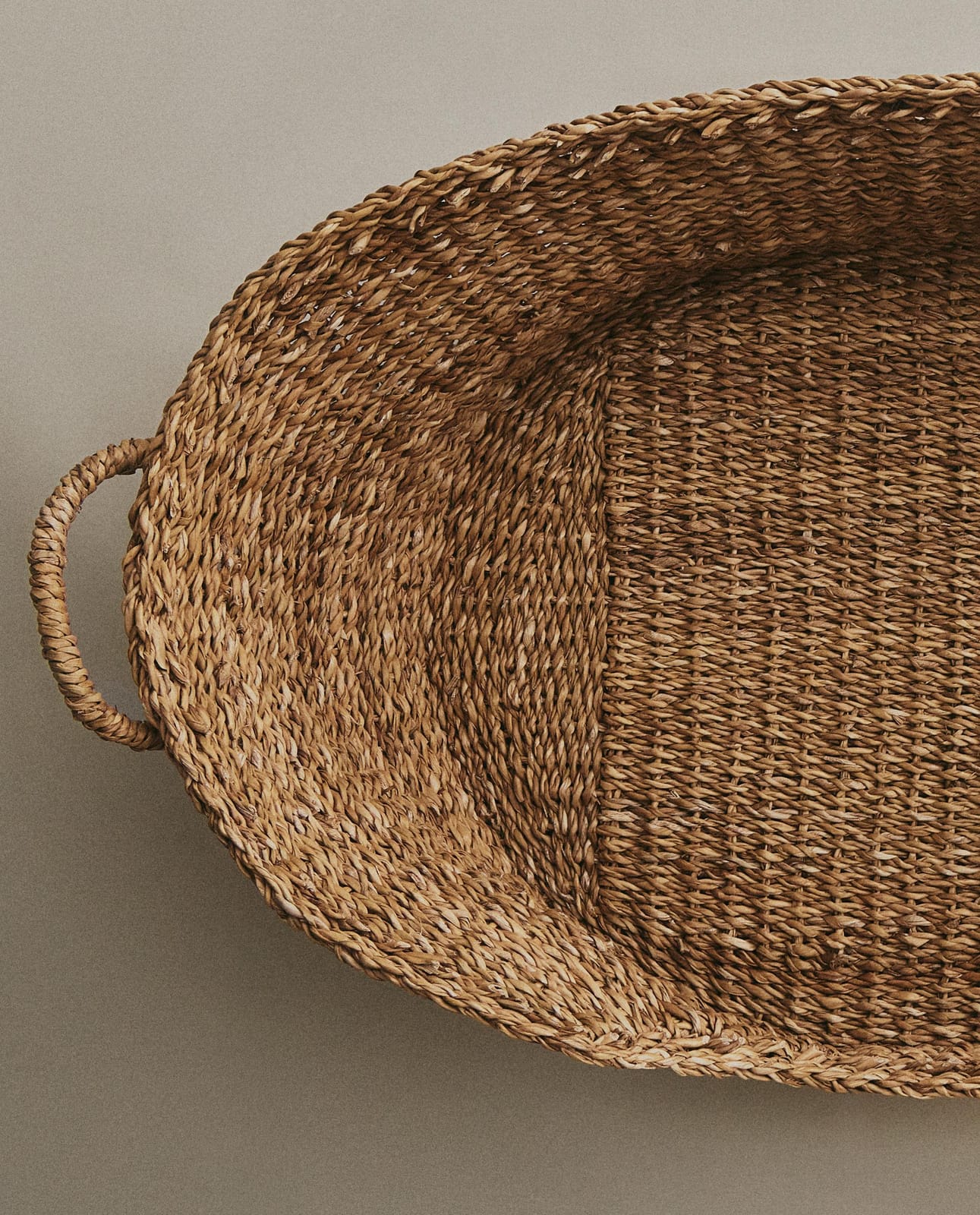 ZARA HOME ЛЕЖАНКА ДЛЯ ЖИВОТНЫХ ИЗ МОРСКОЙ ТРАВЫ ракурс 9