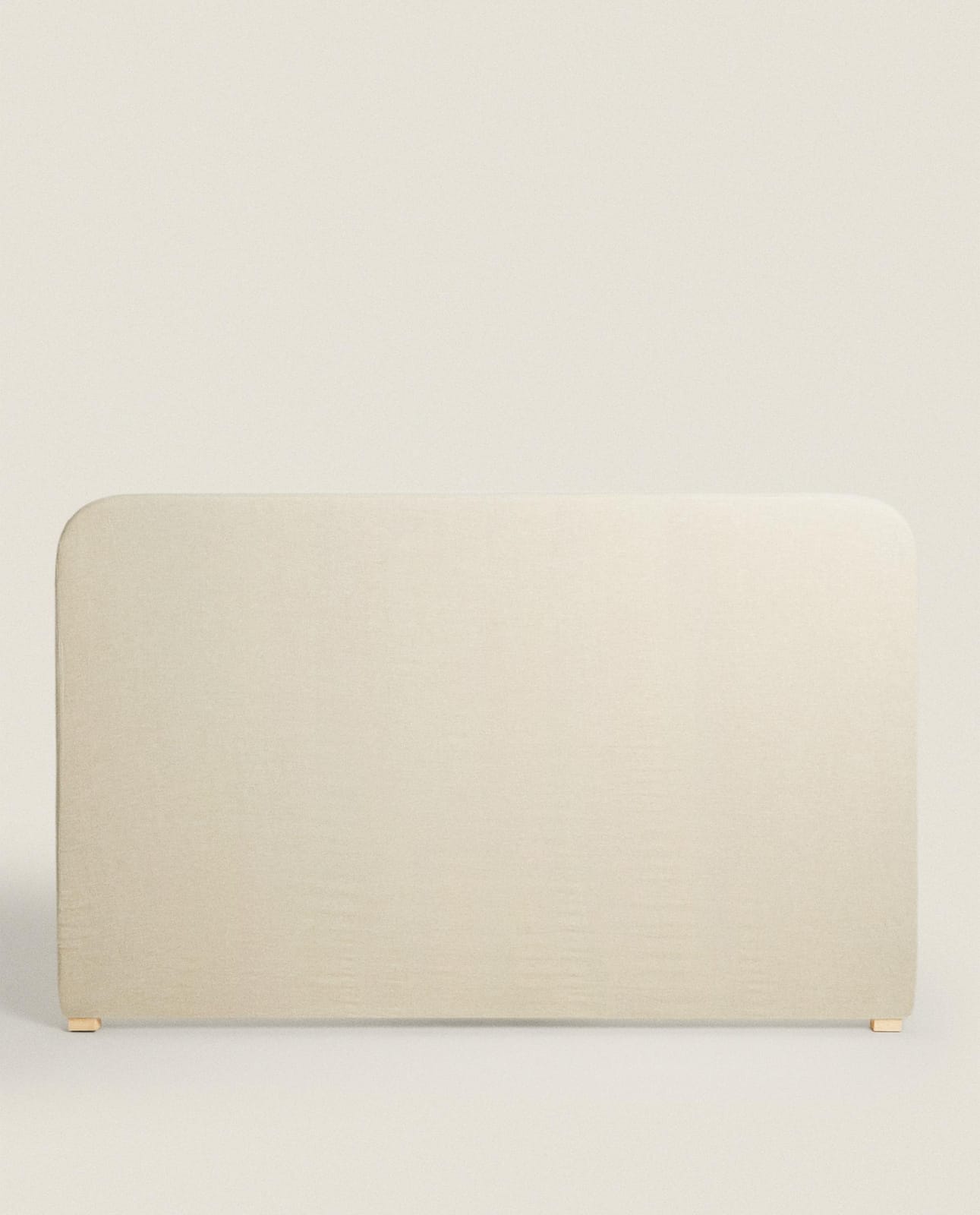 ZARA HOME ЗАКРУГЛЕННОЕ ИЗГОЛОВЬЕ С ЧЕХЛОМ ИЗ ЛЬНА ракурс 4