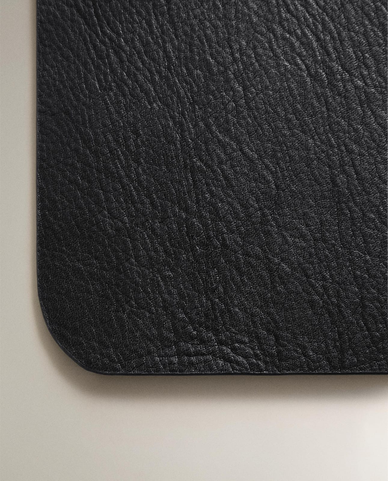 ZARA HOME NIEBIESKA кожаная подложка для стола ракурс 8
