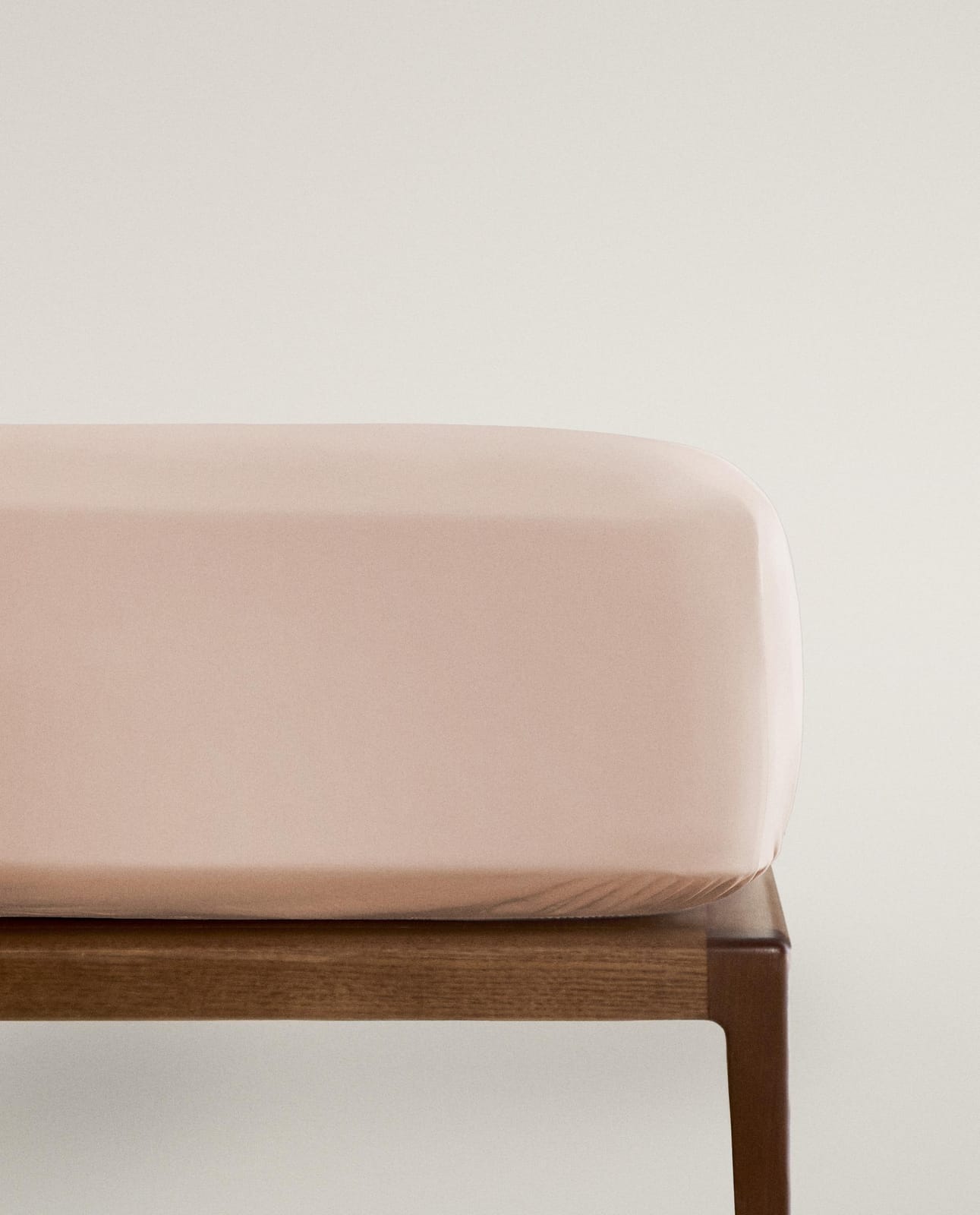 Простыня ZARA HOME на резинке из перкаля | выс. 40 см (300 нитей) RÓŻOWY 90 x 200 x 40 см