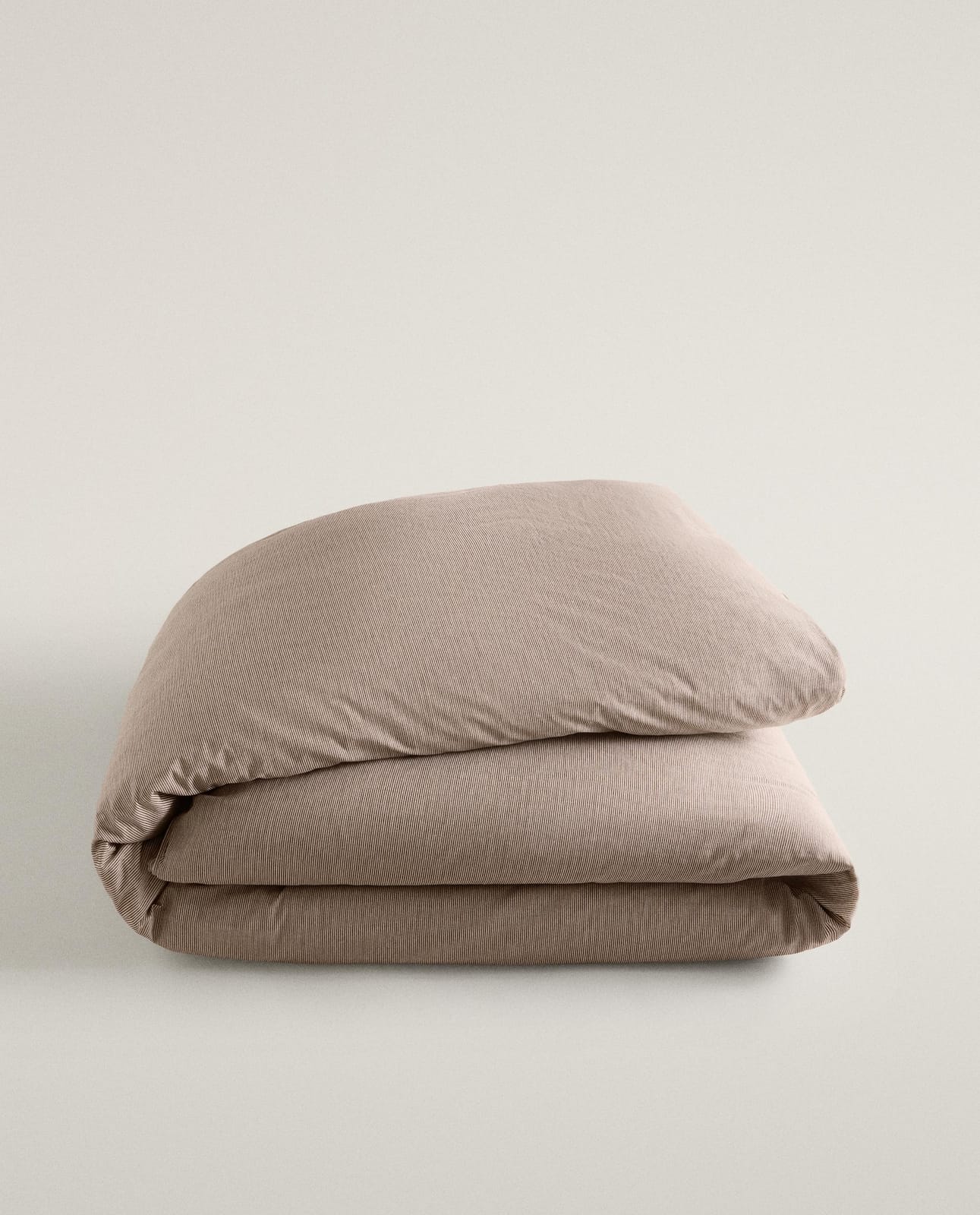 ZARA HOME ПОДОДЕЯЛЬНИК ИЗ ХЛОПКА С ЭФФЕКТОМ СТИРКИ В ПОЛОСКУ ракурс 2