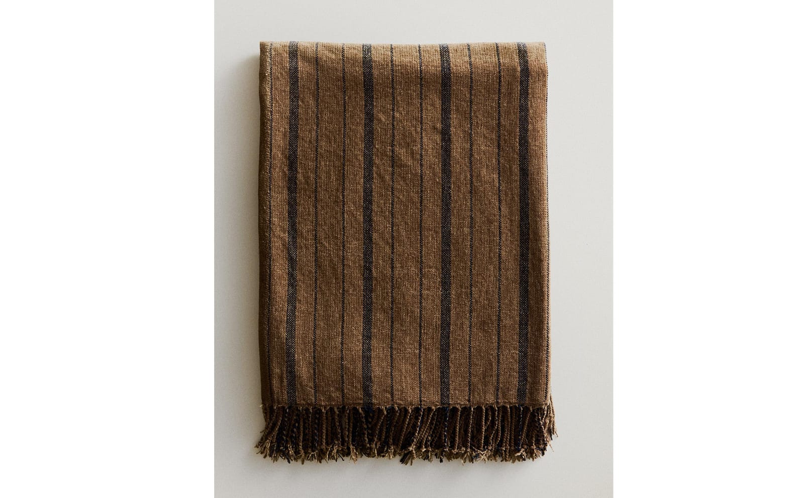 ZARA HOME ШЕНИЛЛОВЫЙ ПЛЕД В ПОЛОСКУ ракурс 4