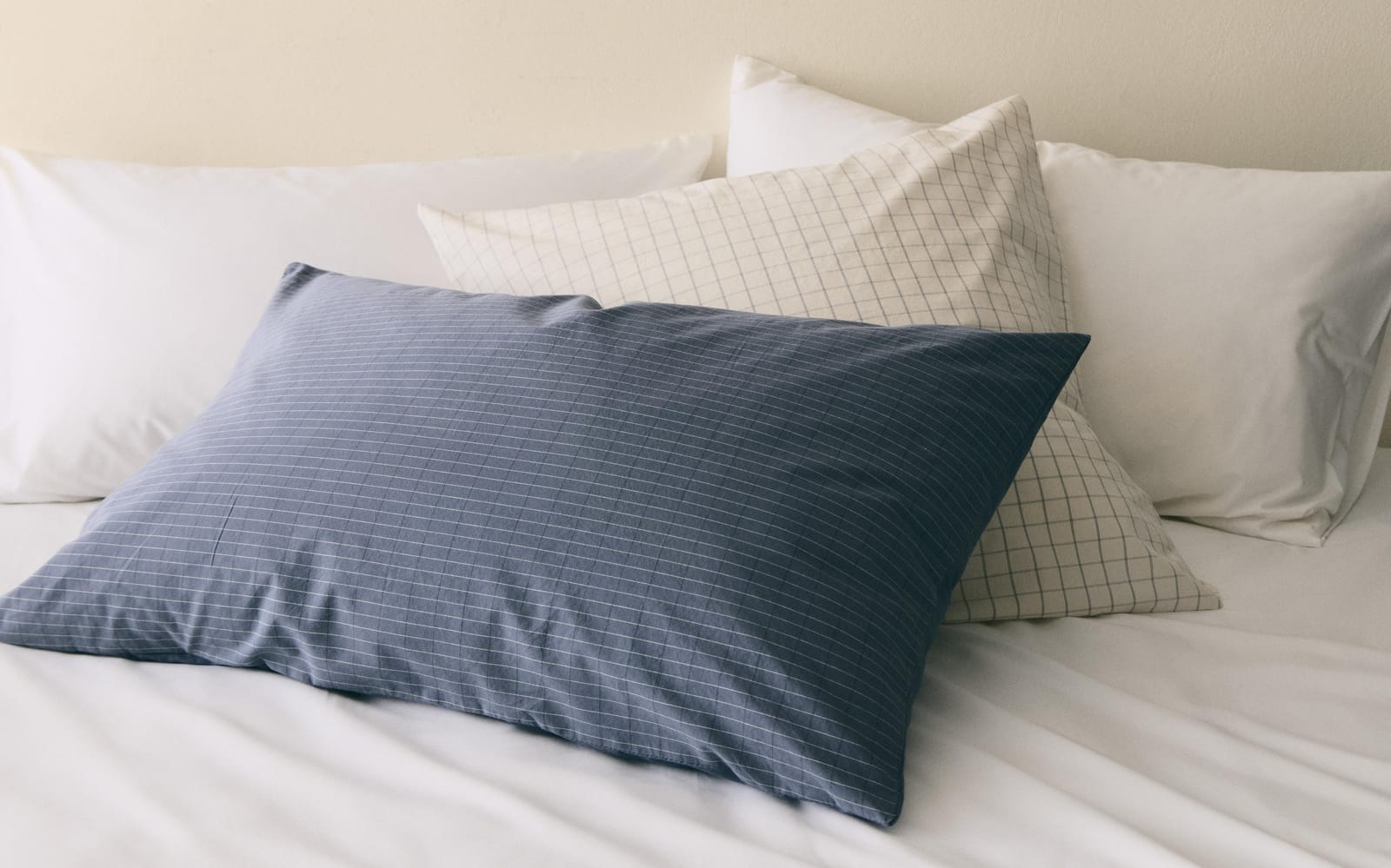 ZARA HOME Двусторонняя наволочка для подушки из хлопка ракурс 2