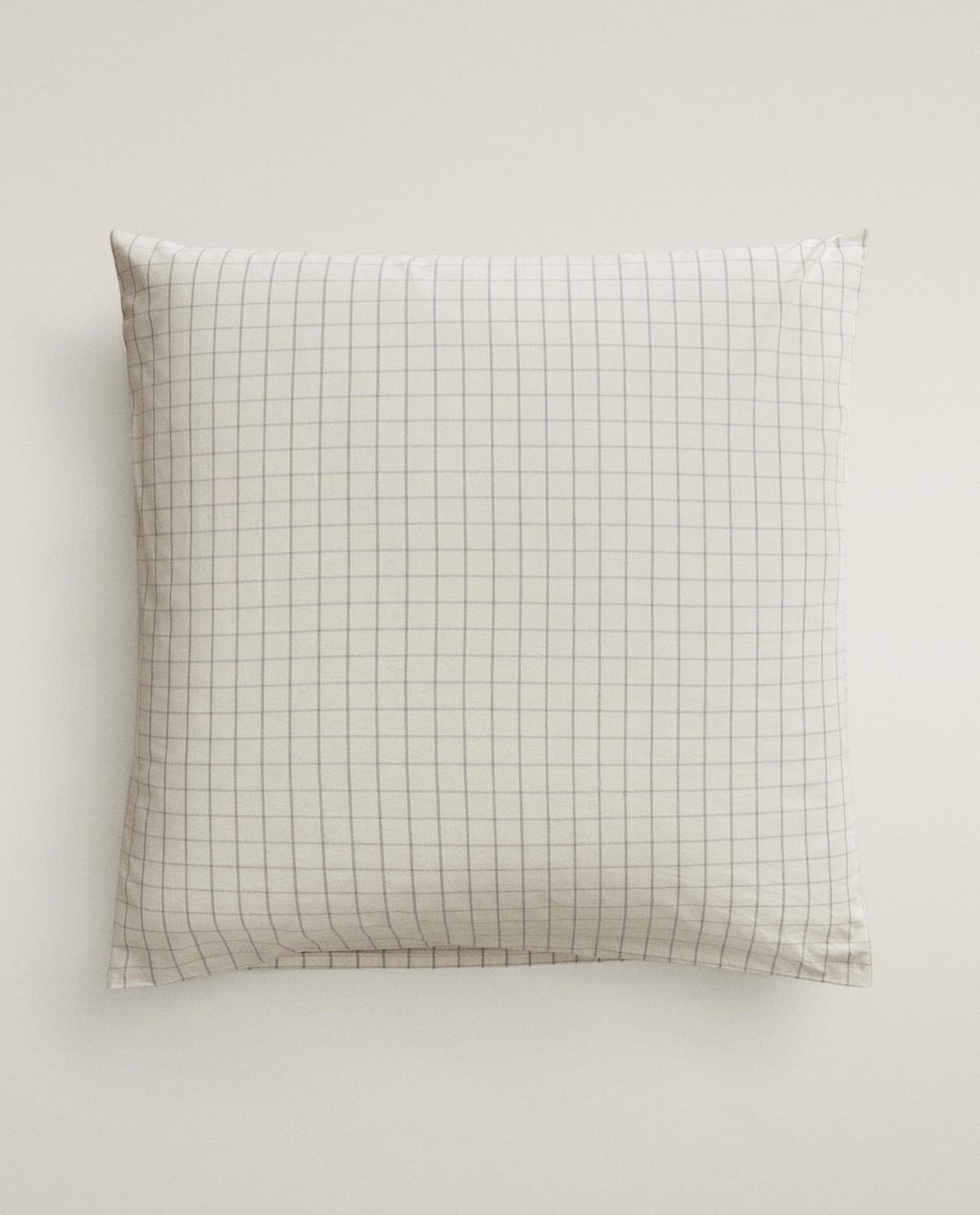 ZARA HOME Наволочка для подушки из хлопка ракурс 3