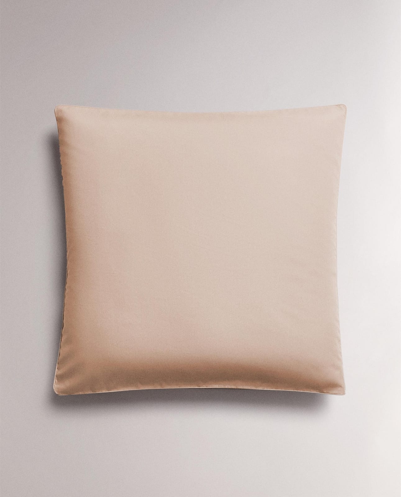 ZARA HOME НАВОЛОЧКА НА ПОДУШКУ ИЗ ХЛОПКОВОГО ПЕРКАЛЯ (300 НИТЕЙ) ракурс 7