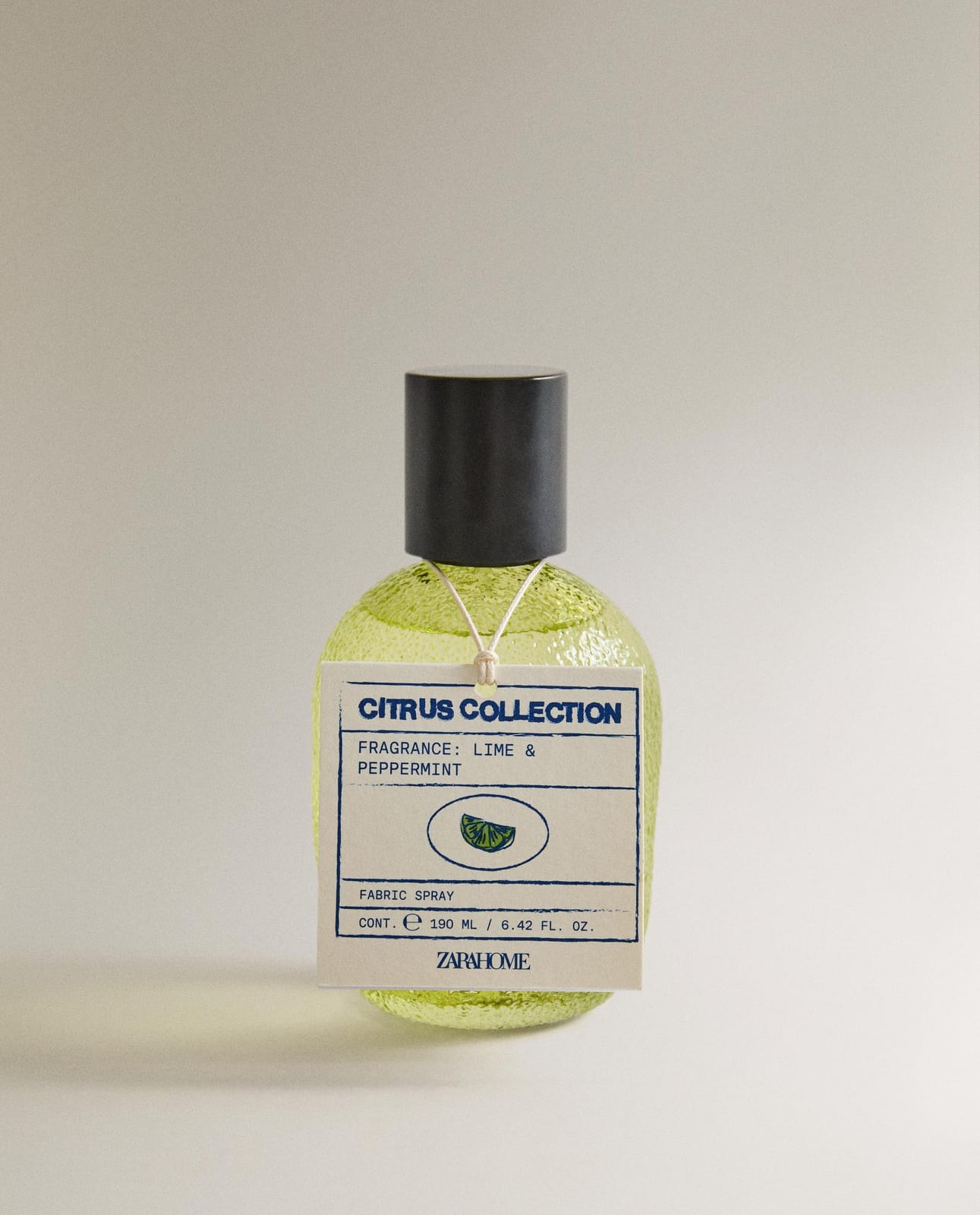 ZARA HOME (190 ML) ОСВЕЖИТЕЛЬ ДЛЯ ТКАНЕЙ СПРЕЙ LIME & PEPPERMINT ракурс 4