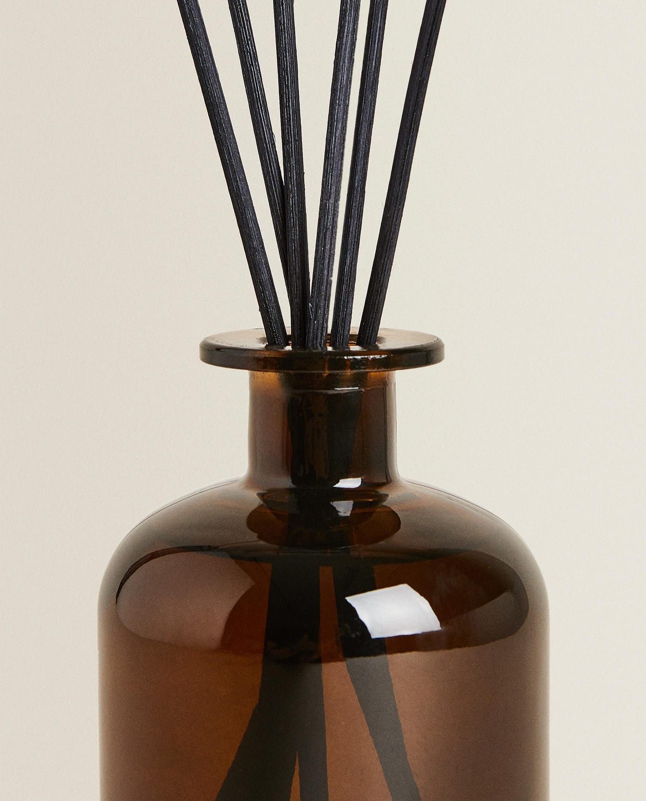ZARA HOME (500 ML) ароматические палочки MUSK SHADES ракурс 6