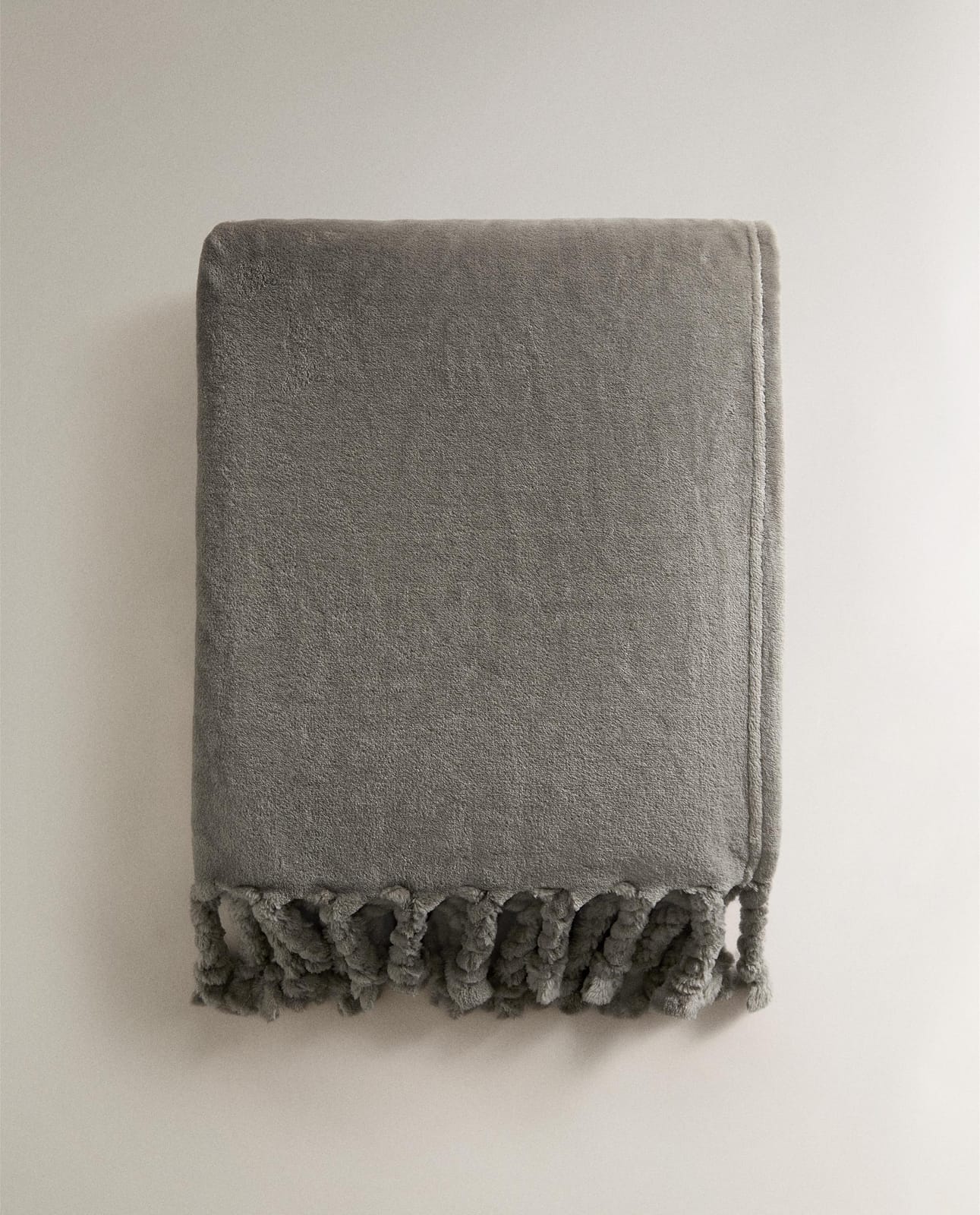 ZARA HOME ФЛИСОВЫЙ ПЛЕД С БАХРОМОЙ ракурс 8
