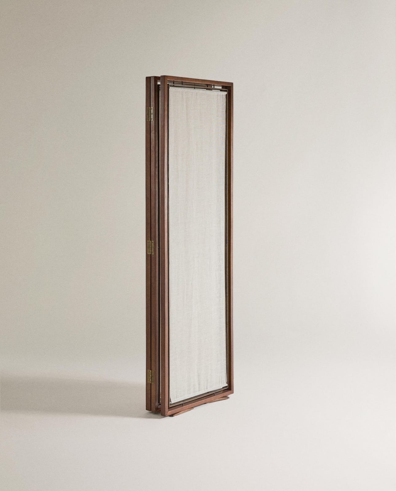 ZARA HOME ШИРМА ДЕРЕВО И ЛЕН ракурс 3