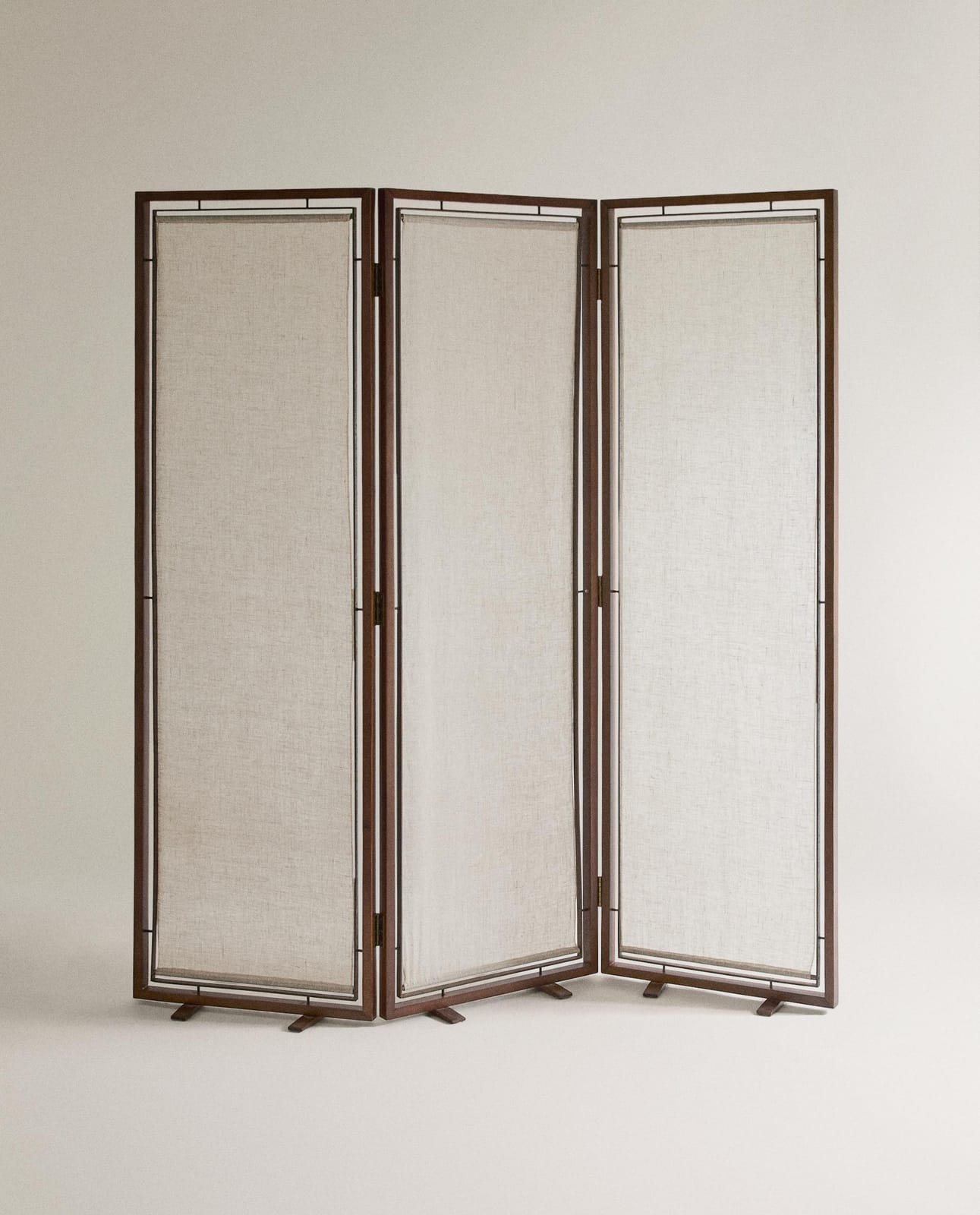 ZARA HOME ШИРМА ДЕРЕВО И ЛЕН ракурс 6