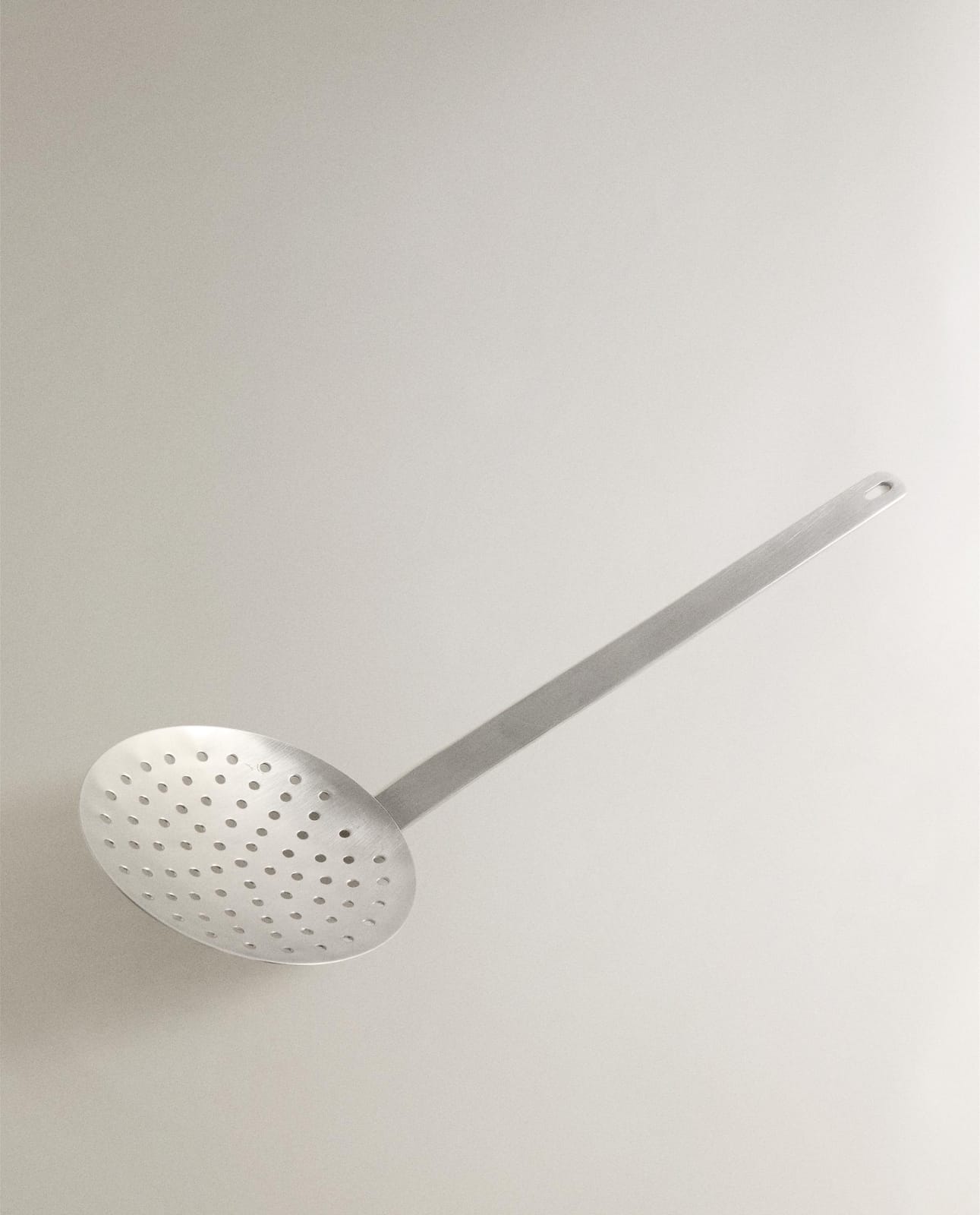 ZARA HOME ЛОЖКА-ШУМОВКА ИЗ НЕРЖАВЕЮЩЕЙ СТАЛИ ракурс 8